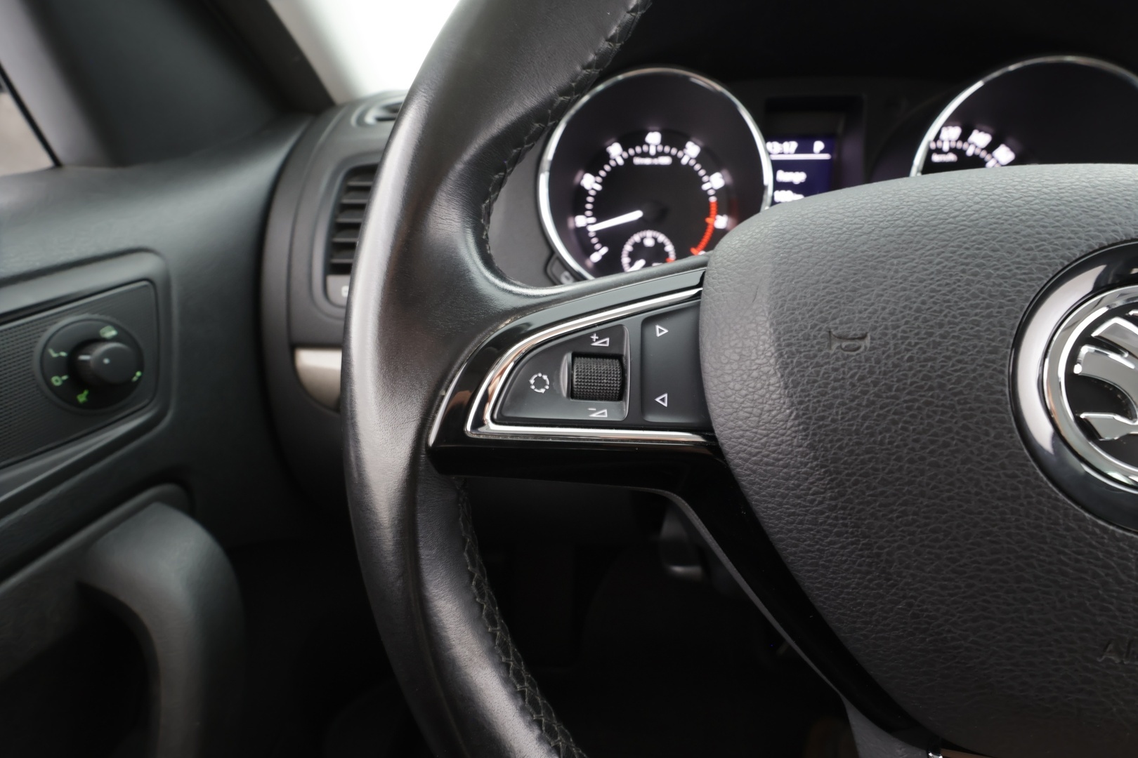 SKODA Yeti 2017