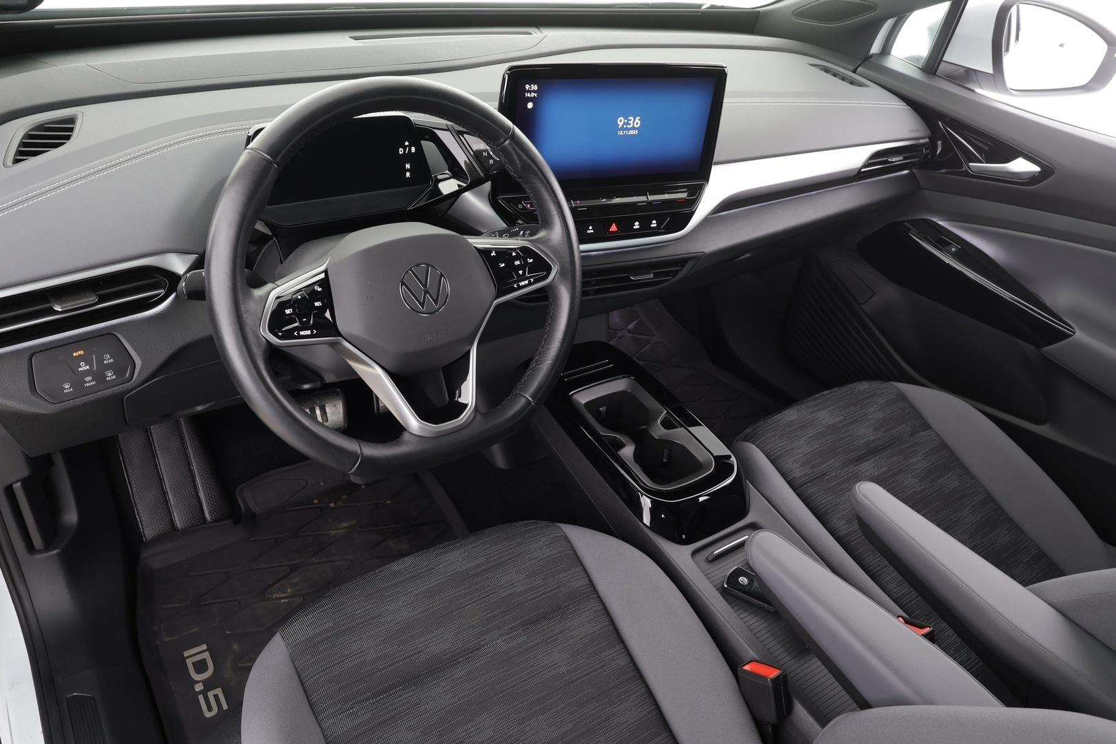 VOLKSWAGEN ID.5 2023