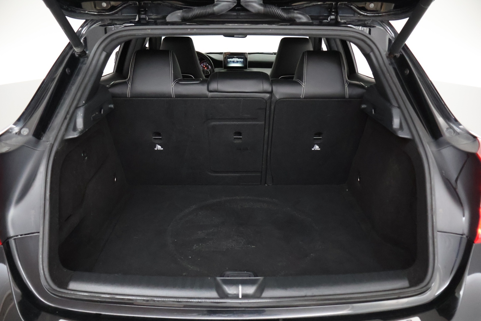 MERCEDES-BENZ GLA 2016