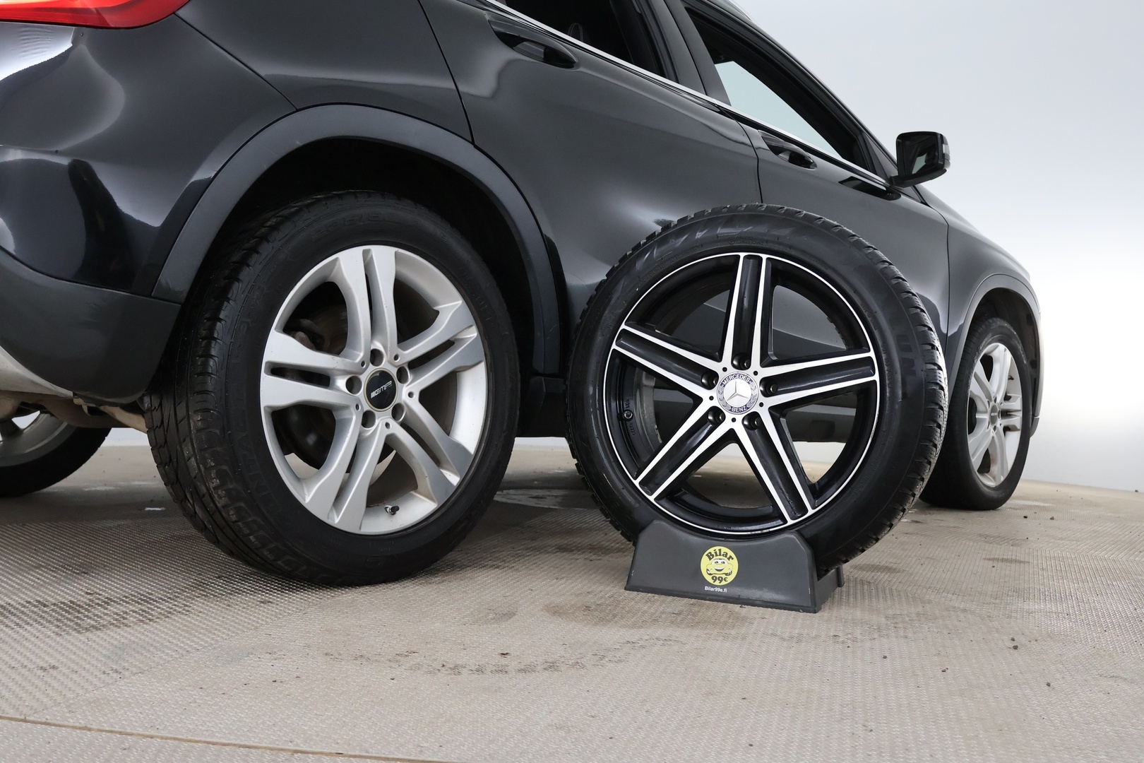 MERCEDES-BENZ GLA 2016