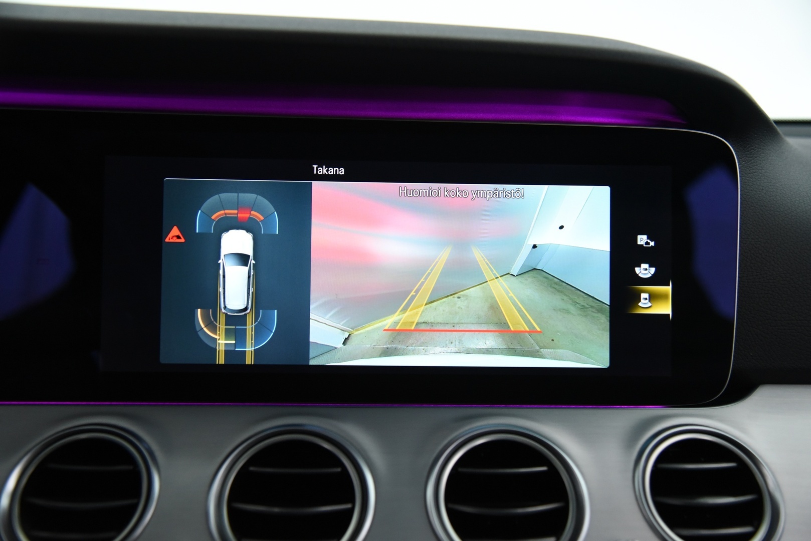 MERCEDES-BENZ E 2021