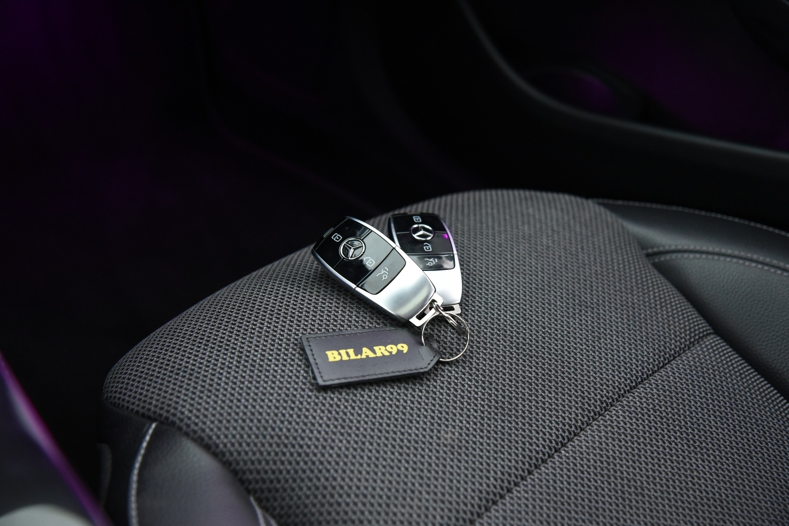 MERCEDES-BENZ E 2021