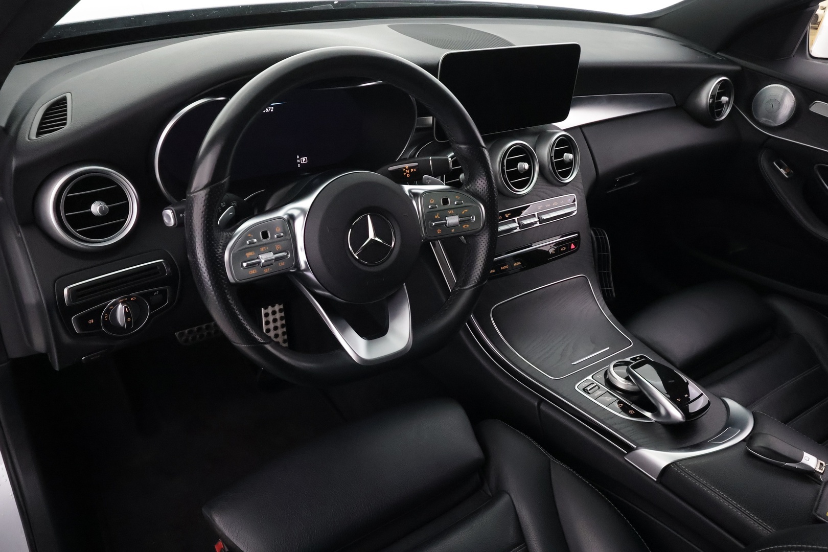 MERCEDES-BENZ C 2019