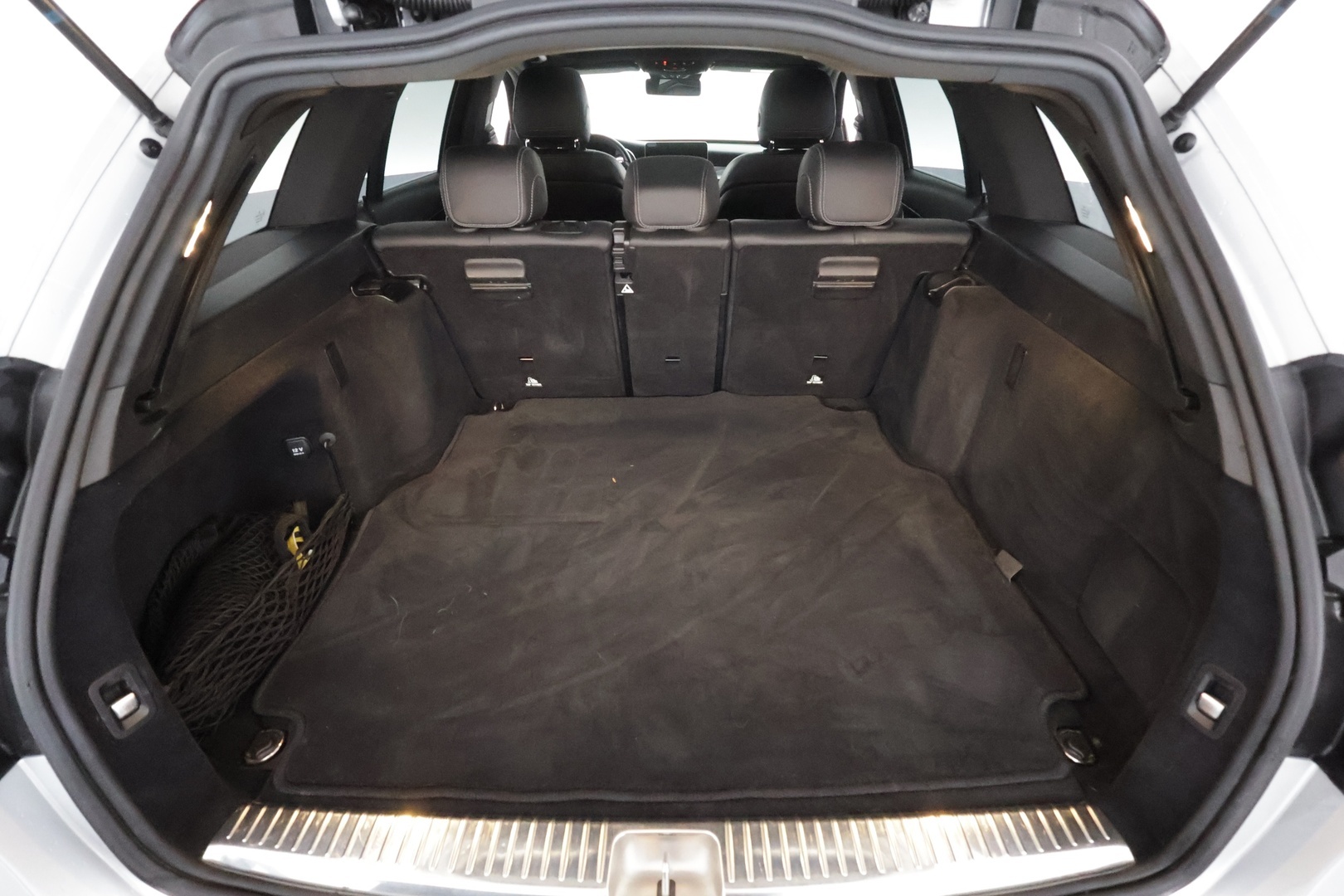 MERCEDES-BENZ C 2019
