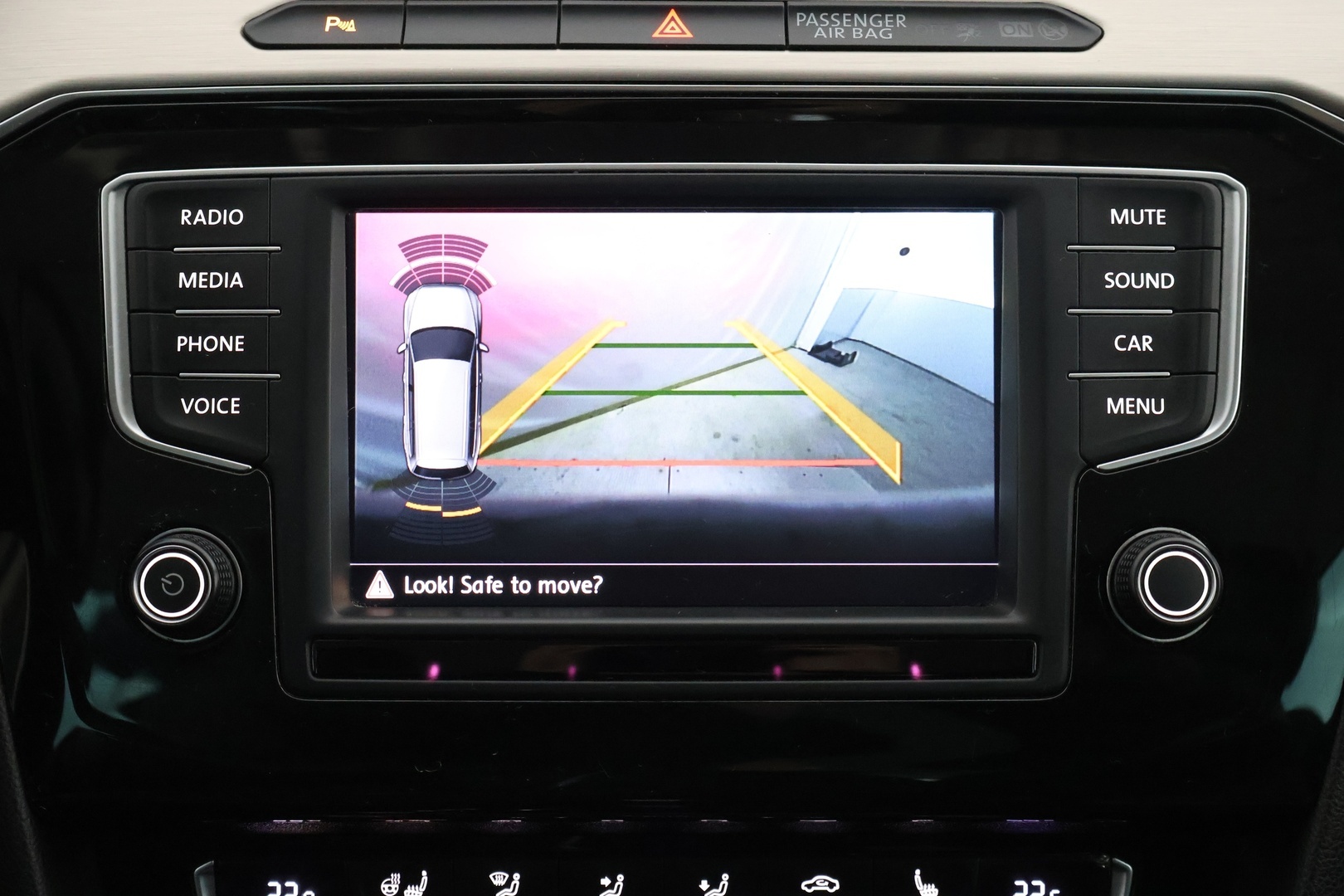 VOLKSWAGEN PASSAT 2015