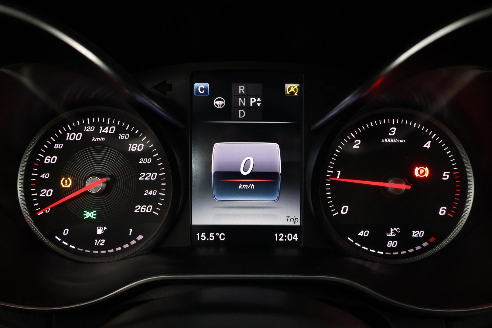 MERCEDES-BENZ C 2016