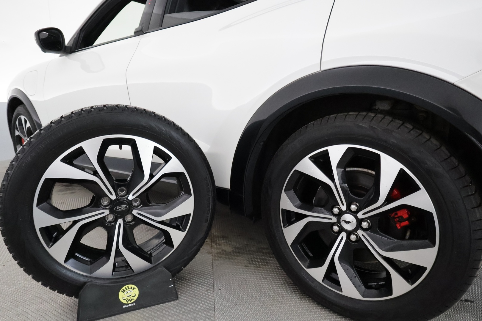 FORD Mustang Mach-E 2021