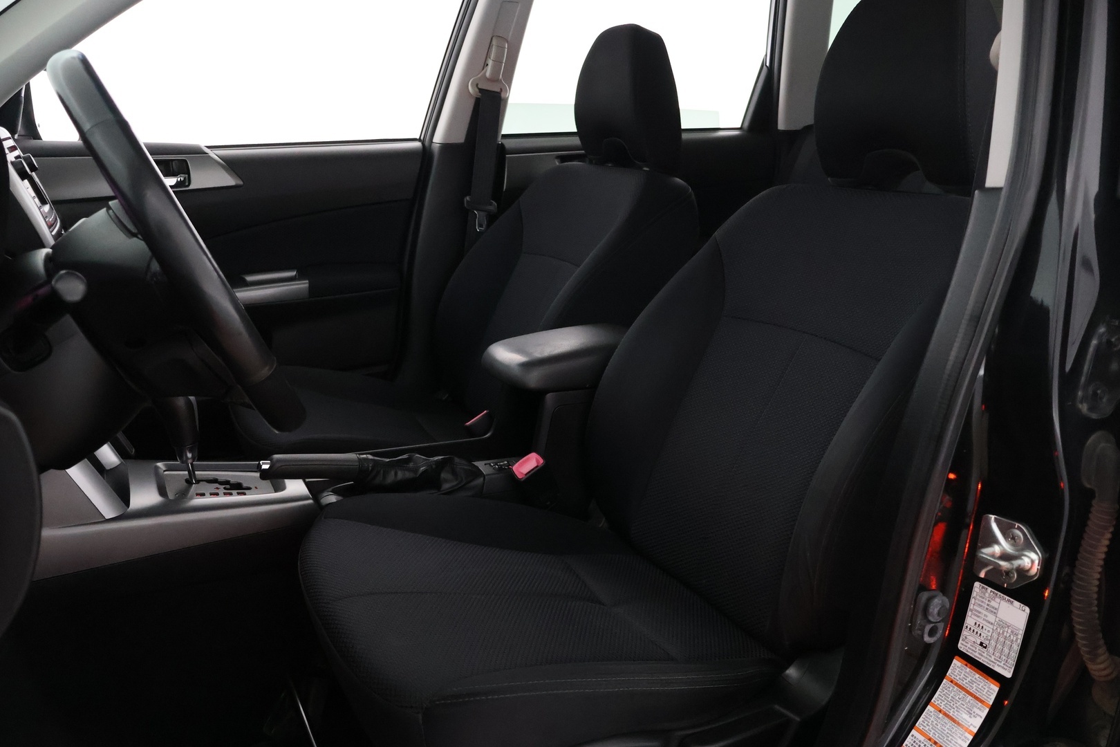 SUBARU Forester 2012