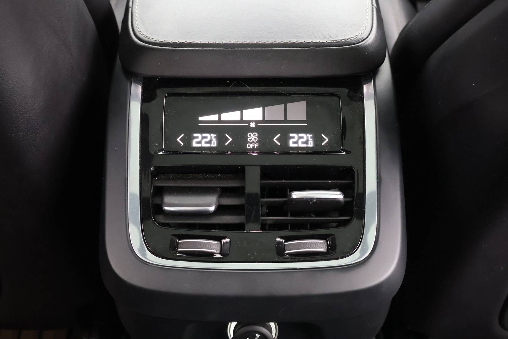 VOLVO V90 2017