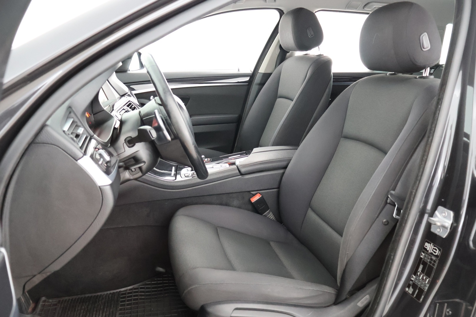 BMW 518 2014