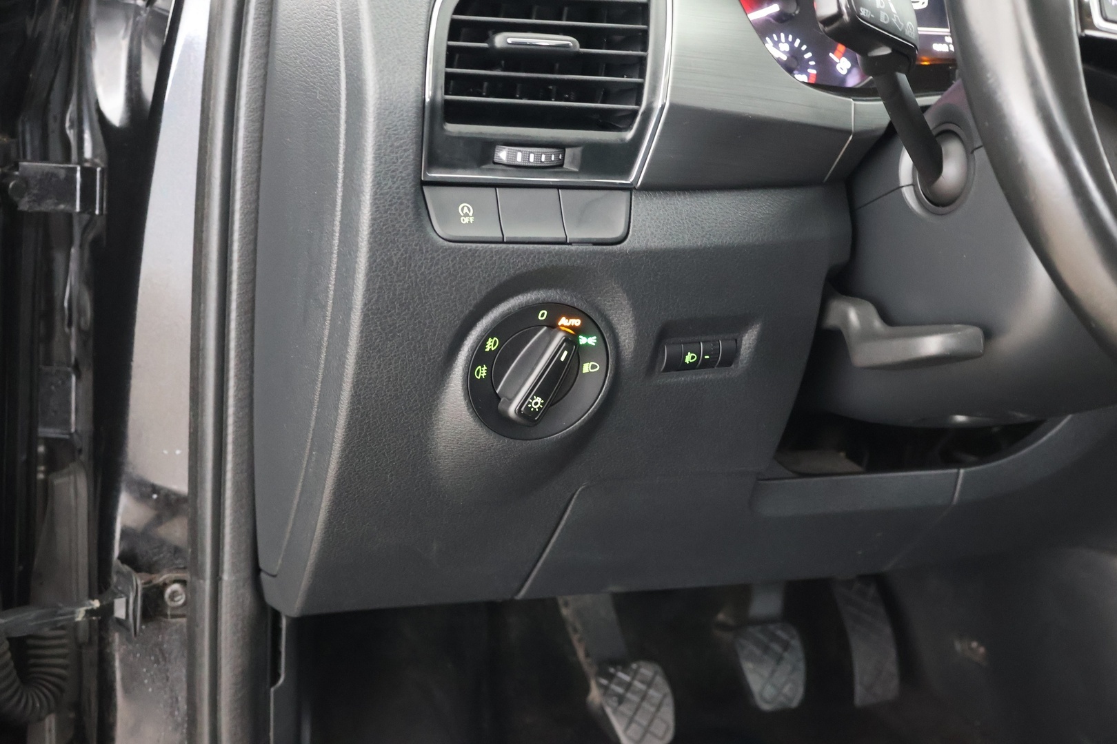 SKODA Fabia 2015