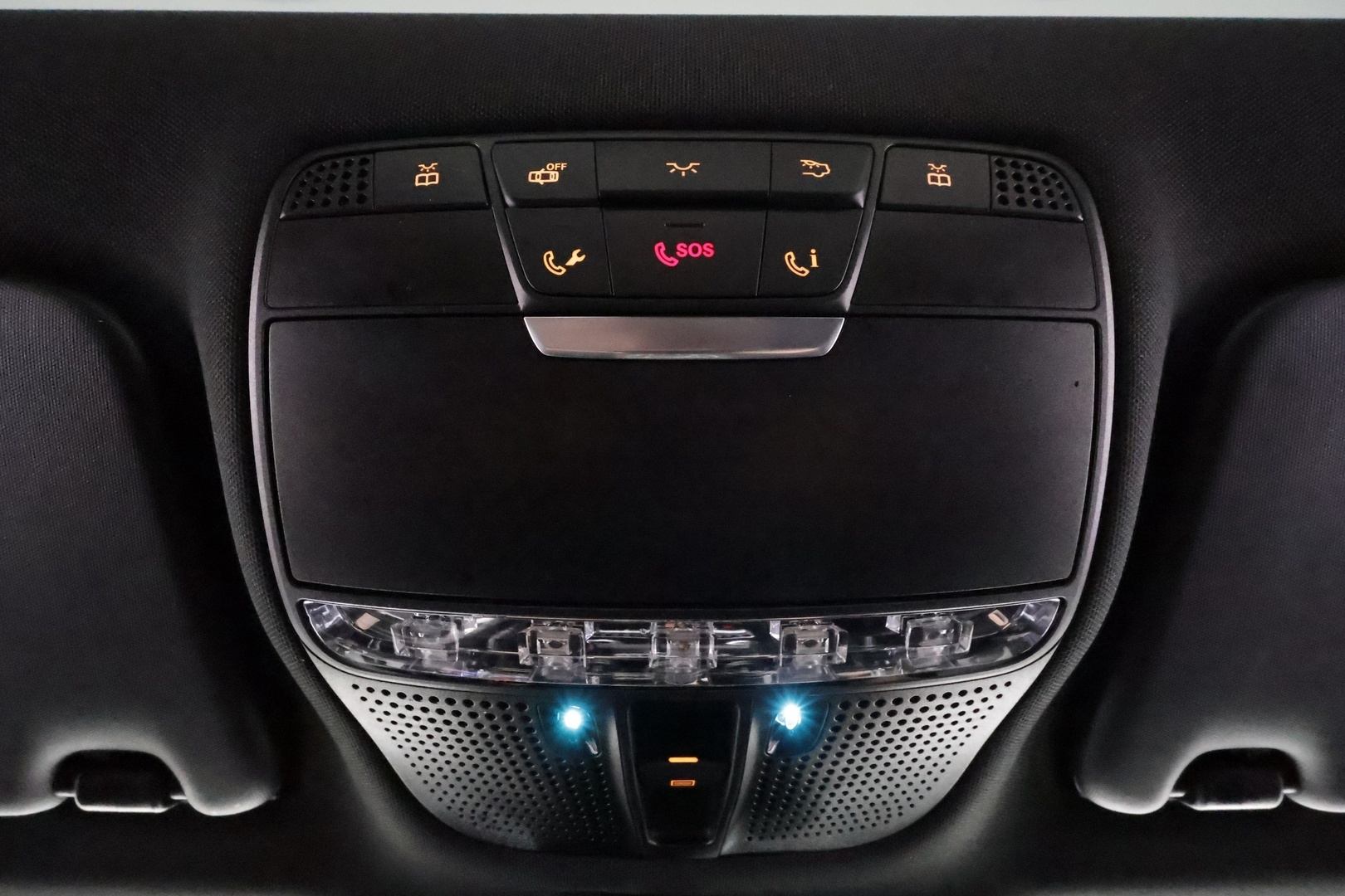 MERCEDES-BENZ C 2016