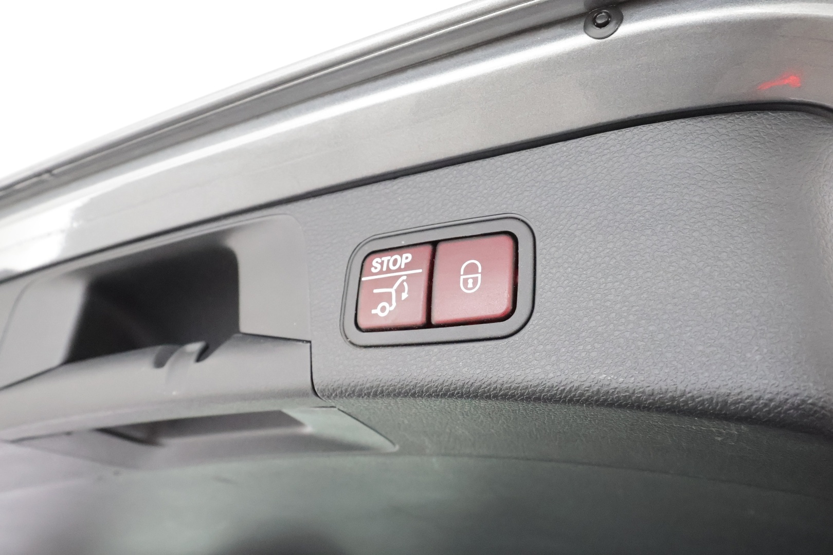 MERCEDES-BENZ C 2016