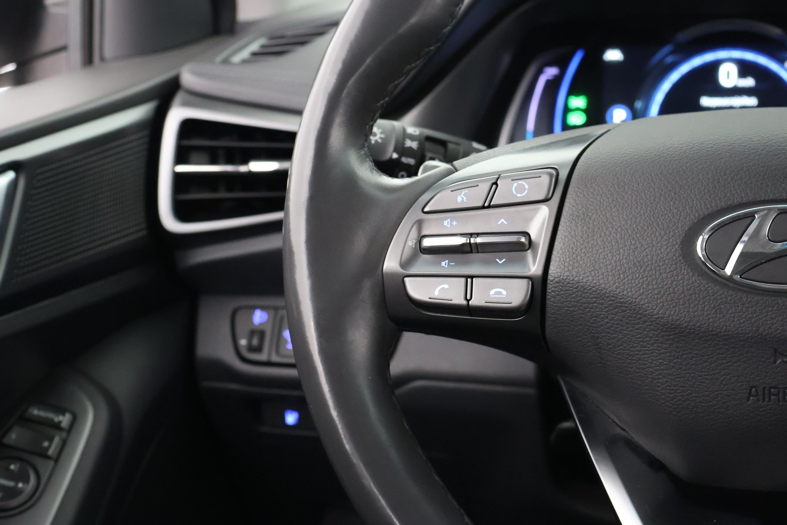 HYUNDAI IONIQ electric 2020