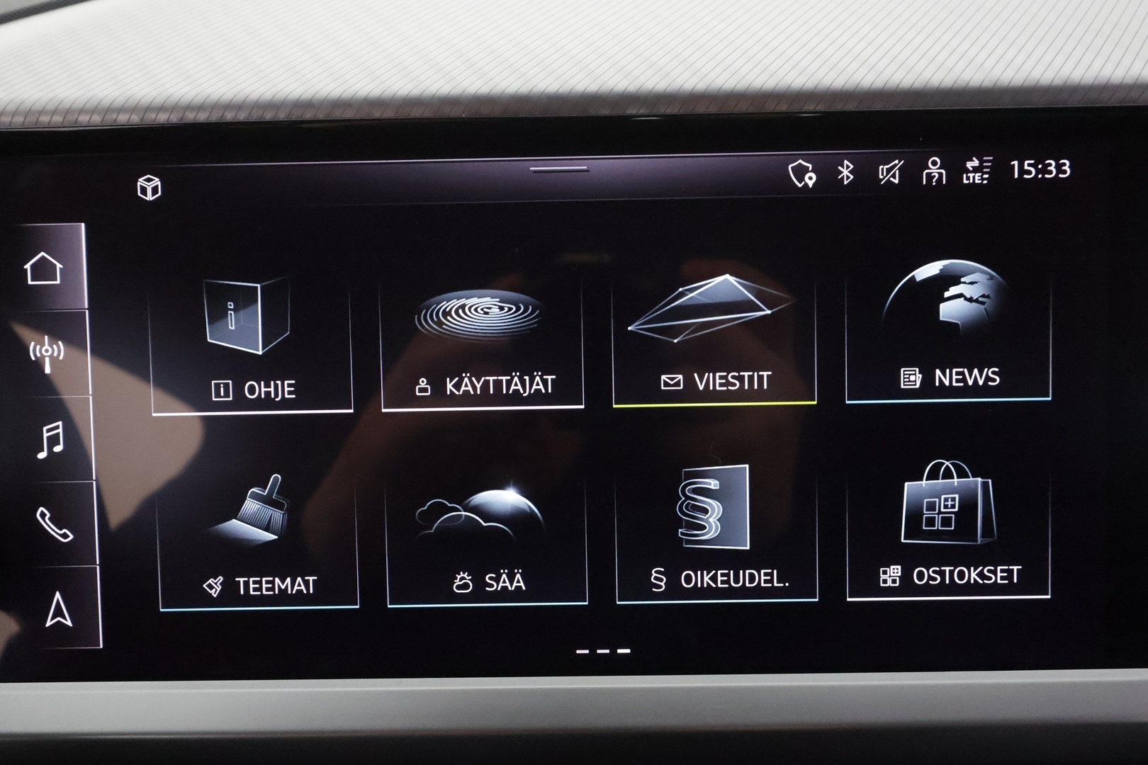 AUDI Q4 e-tron 2023
