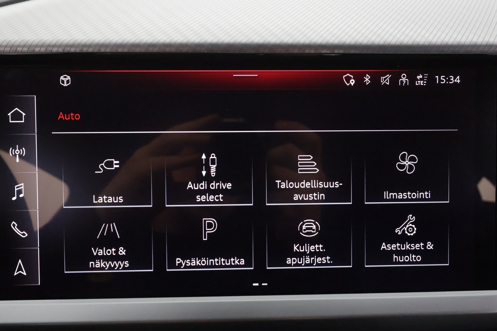 AUDI Q4 e-tron 2023