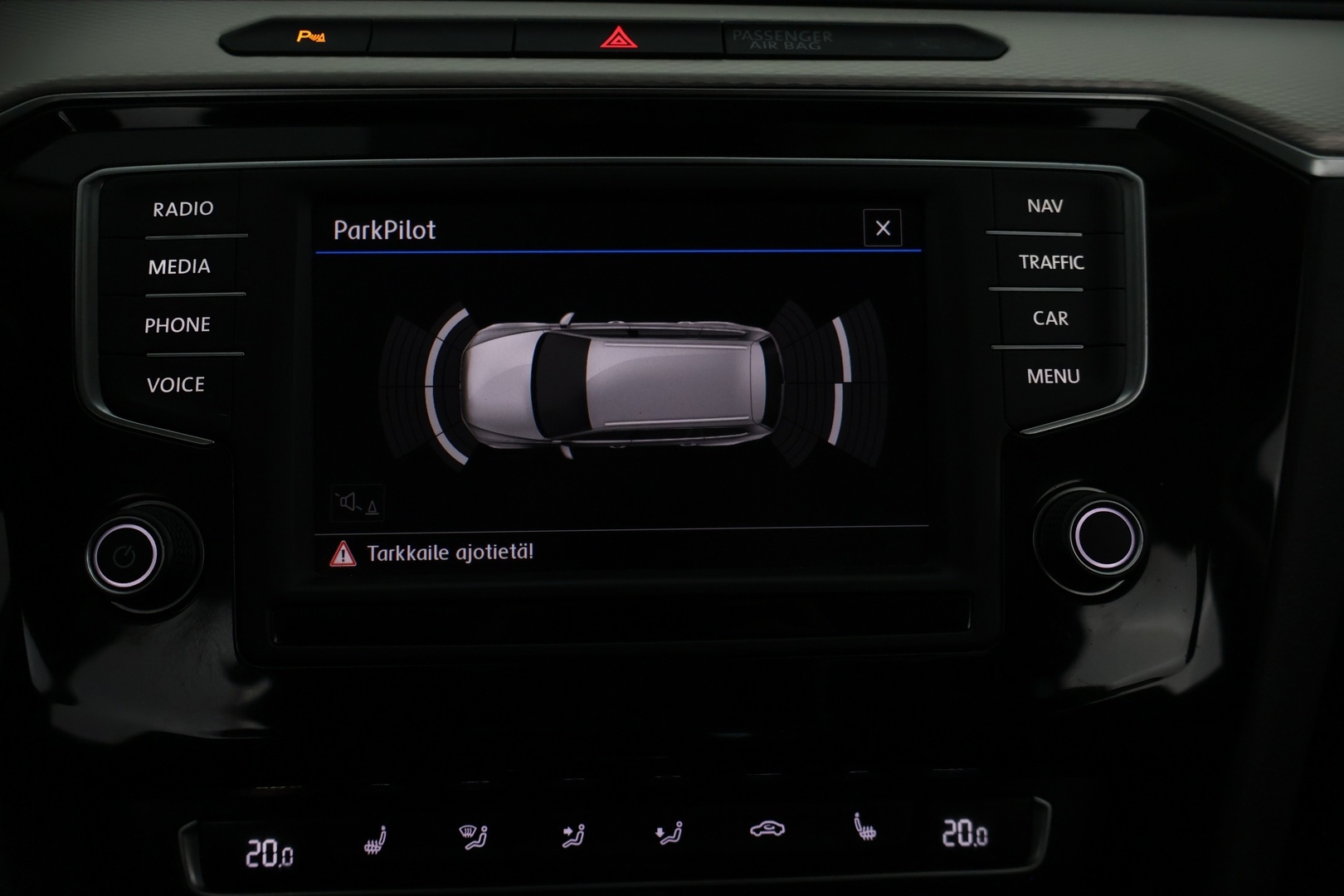 VOLKSWAGEN PASSAT 2017