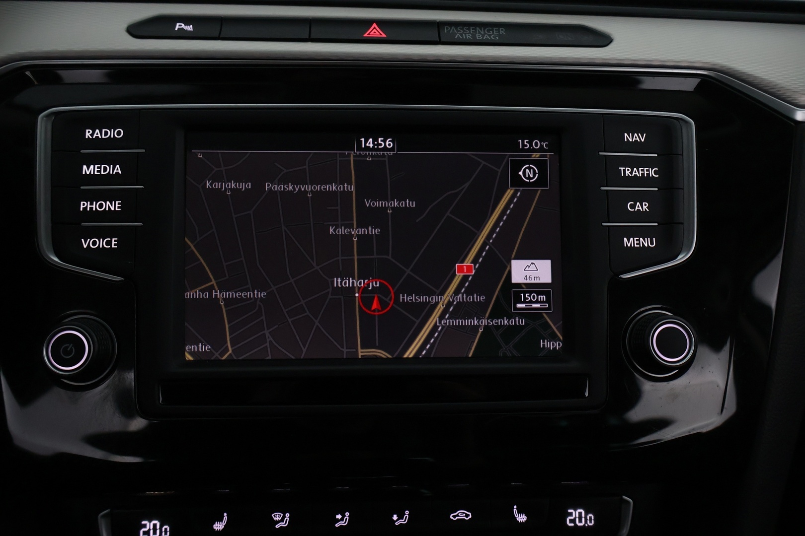 VOLKSWAGEN PASSAT 2017