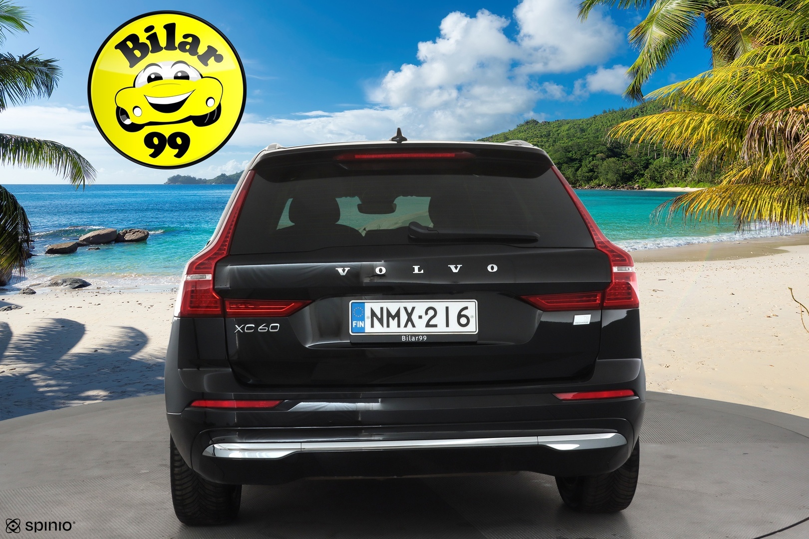 VOLVO XC60 2023