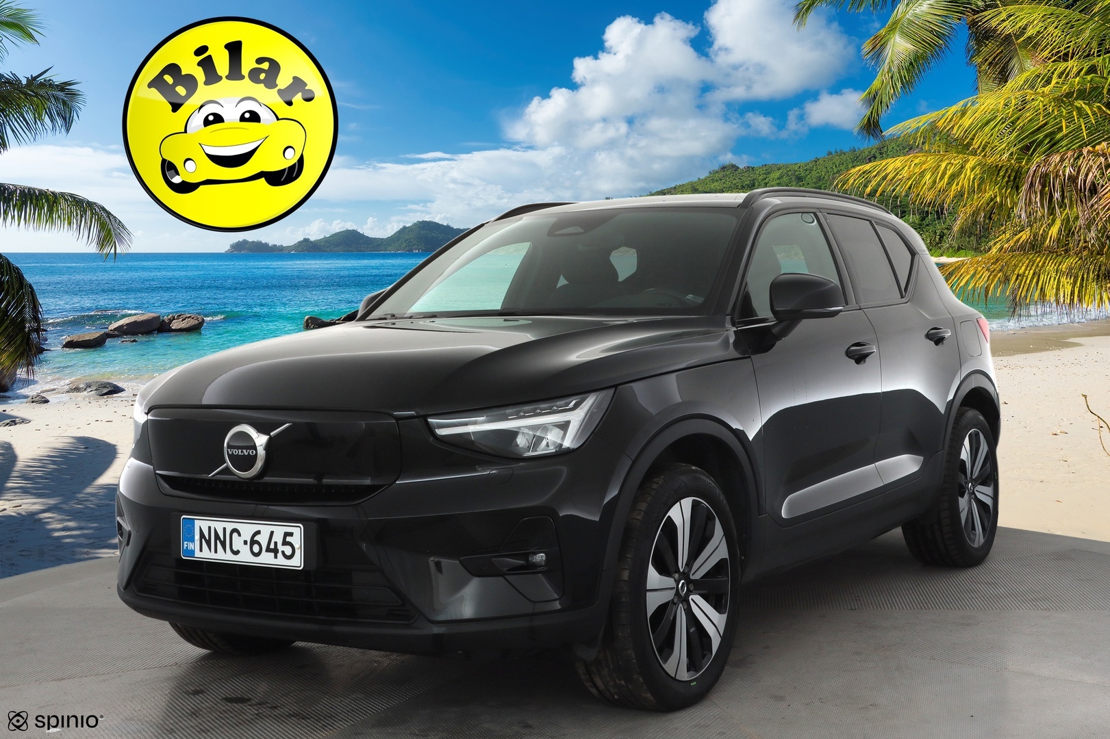 VOLVO XC40 2023