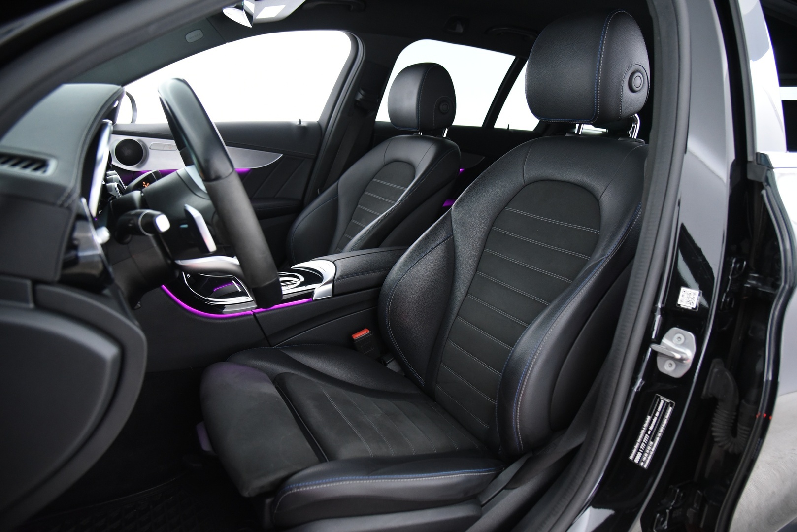 MERCEDES-BENZ C 2021