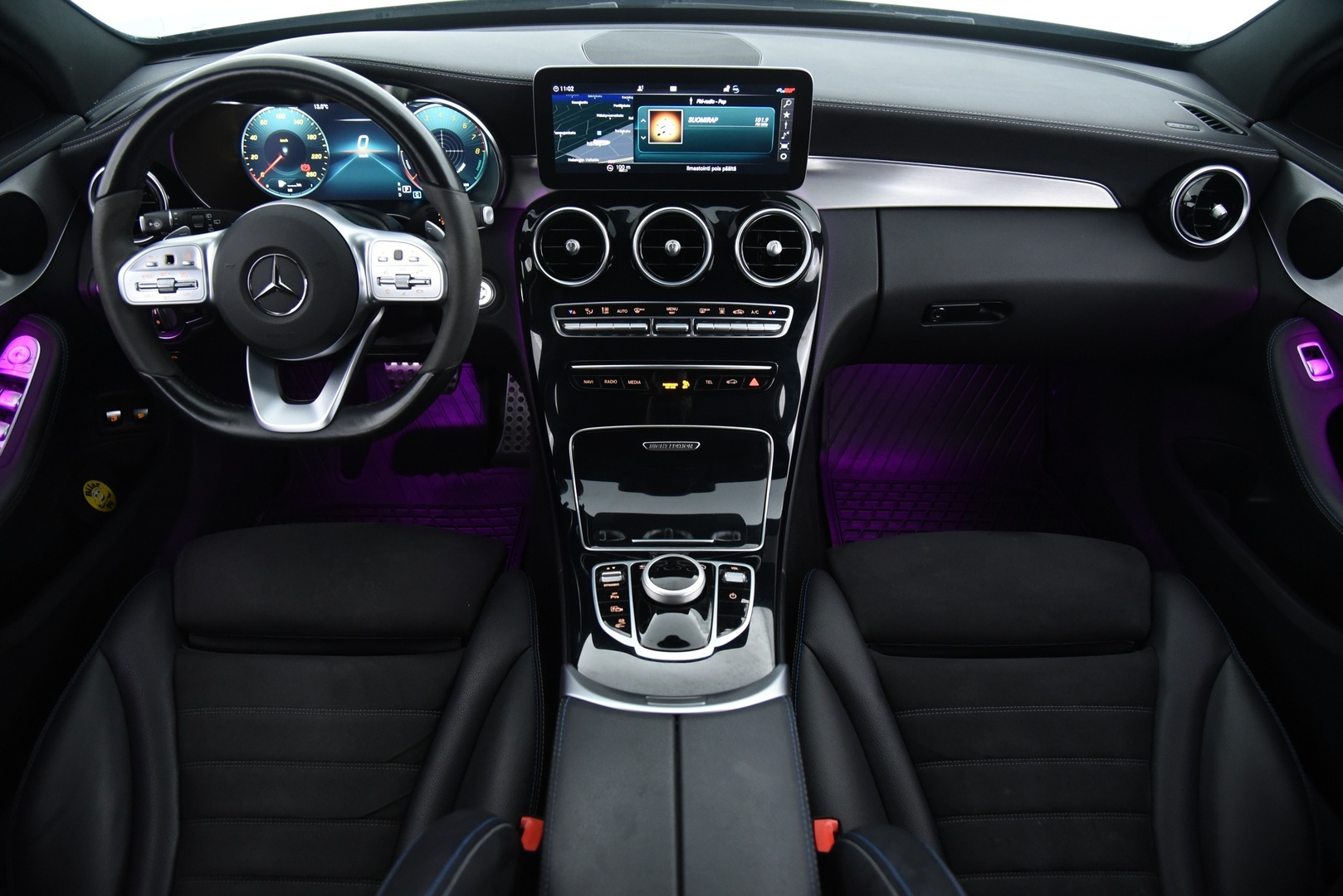 MERCEDES-BENZ C 2021