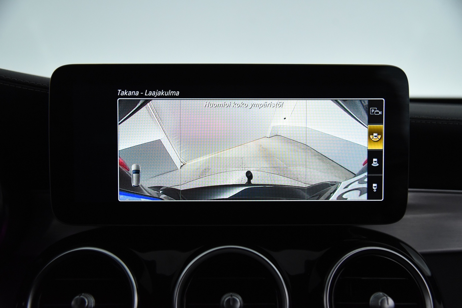 MERCEDES-BENZ C 2021