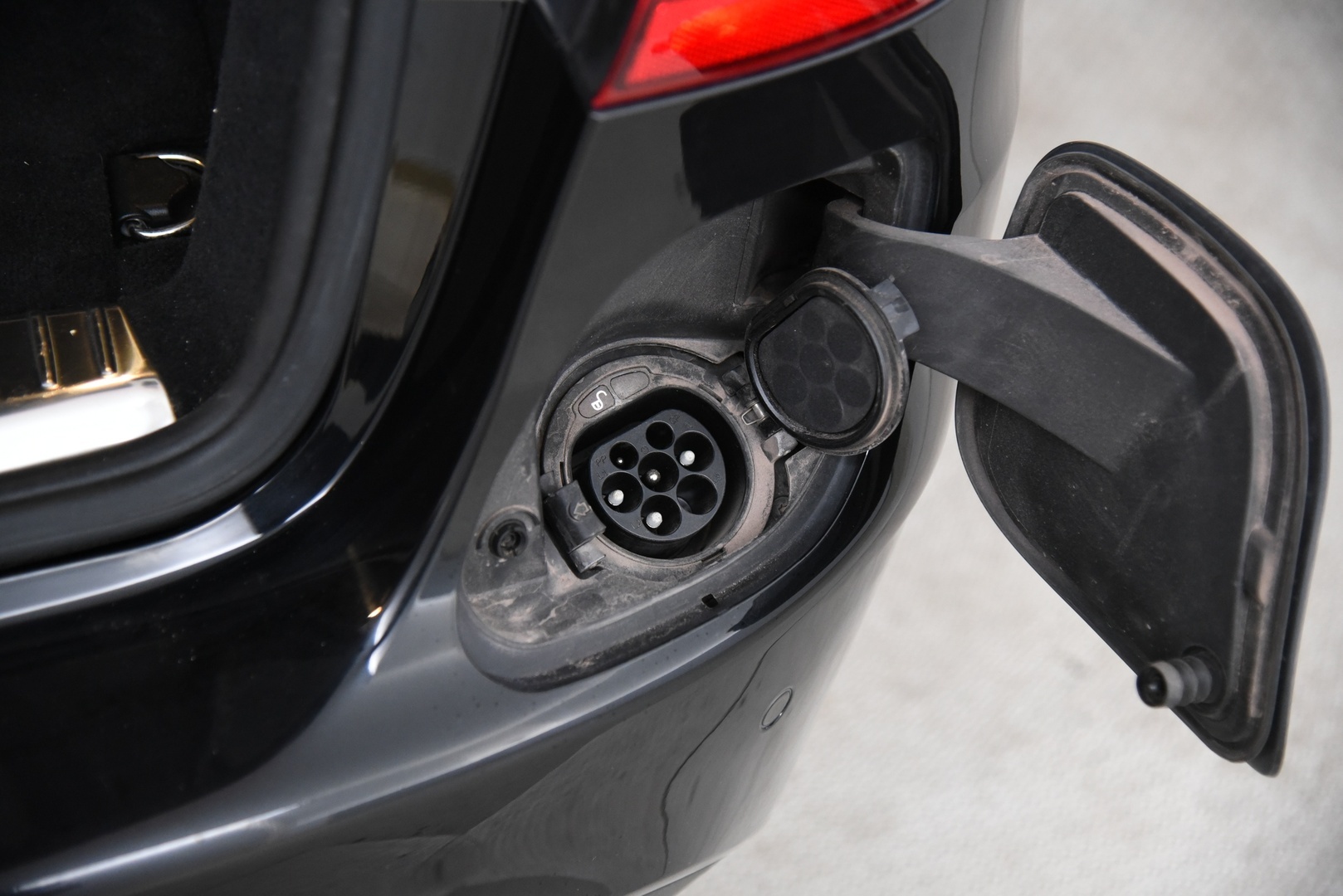 MERCEDES-BENZ C 2021