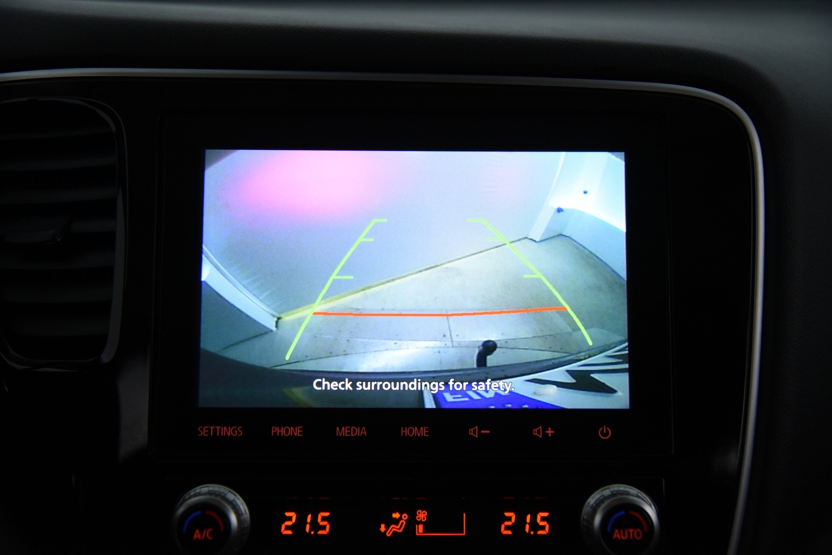 MITSUBISHI OUTLANDER PHEV 2020