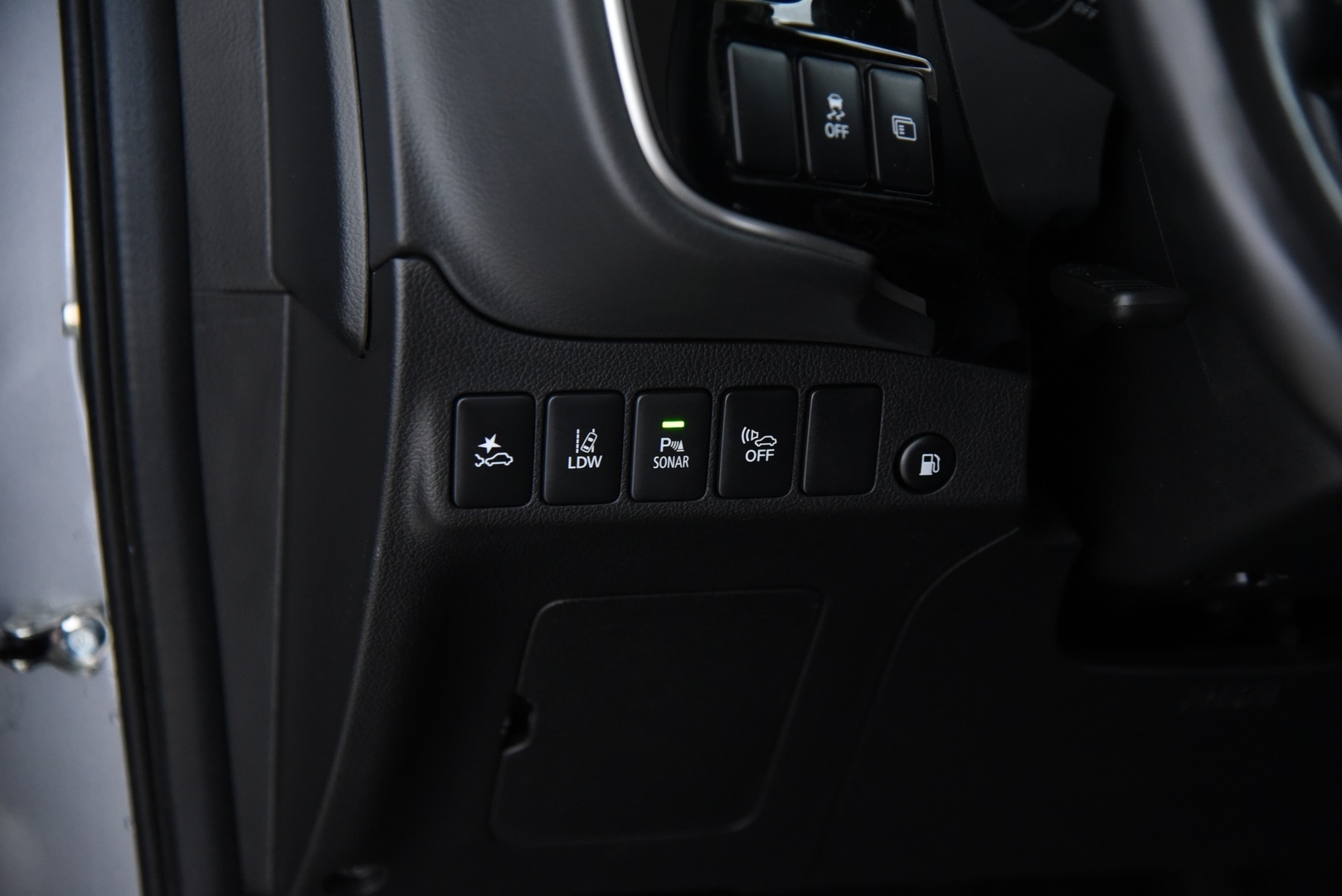 MITSUBISHI OUTLANDER PHEV 2020