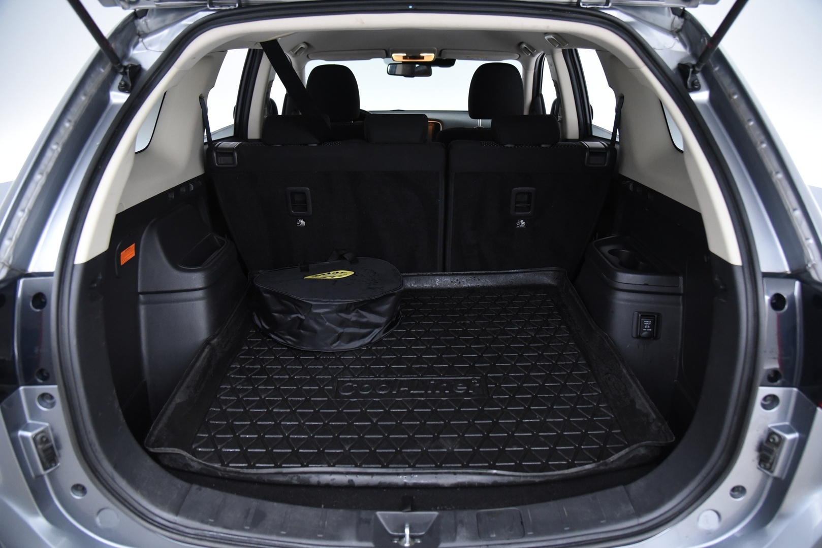 MITSUBISHI OUTLANDER PHEV 2020