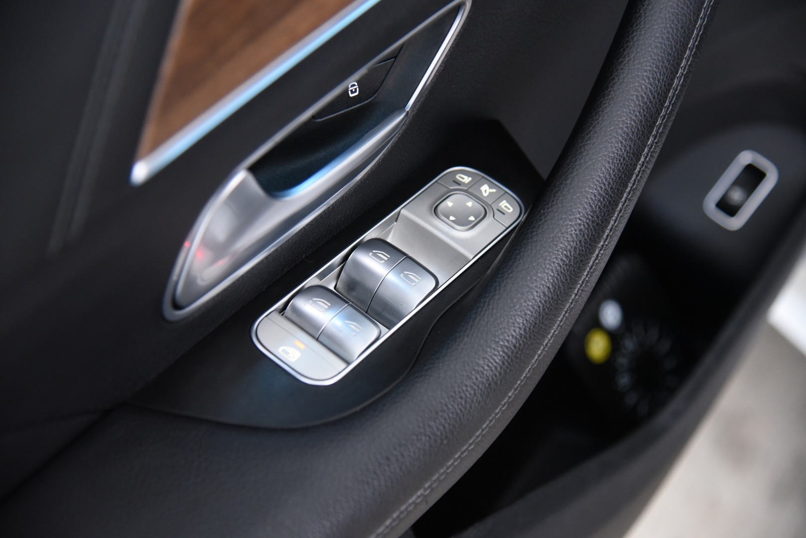 MERCEDES-BENZ GLE 2021