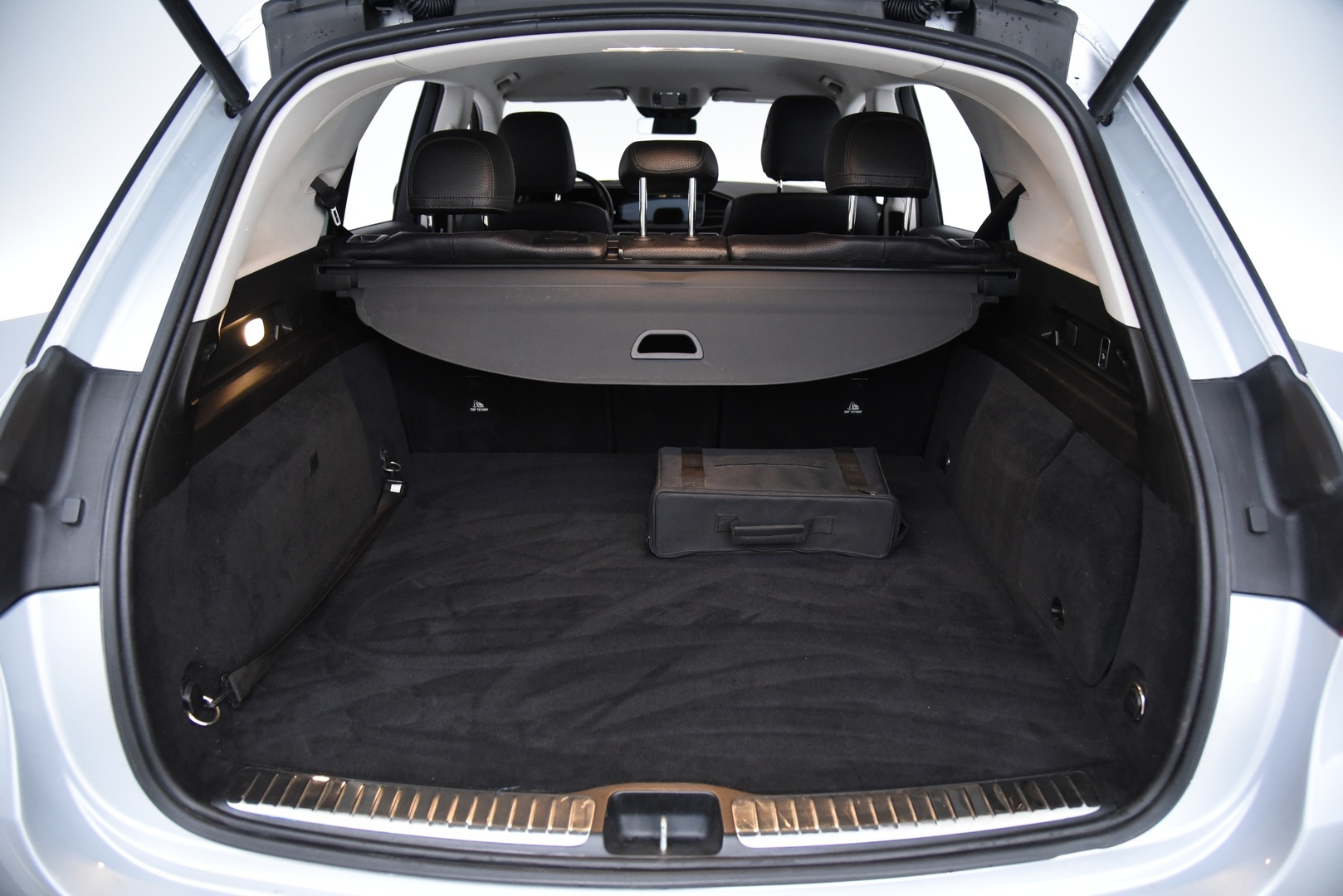 MERCEDES-BENZ GLE 2021