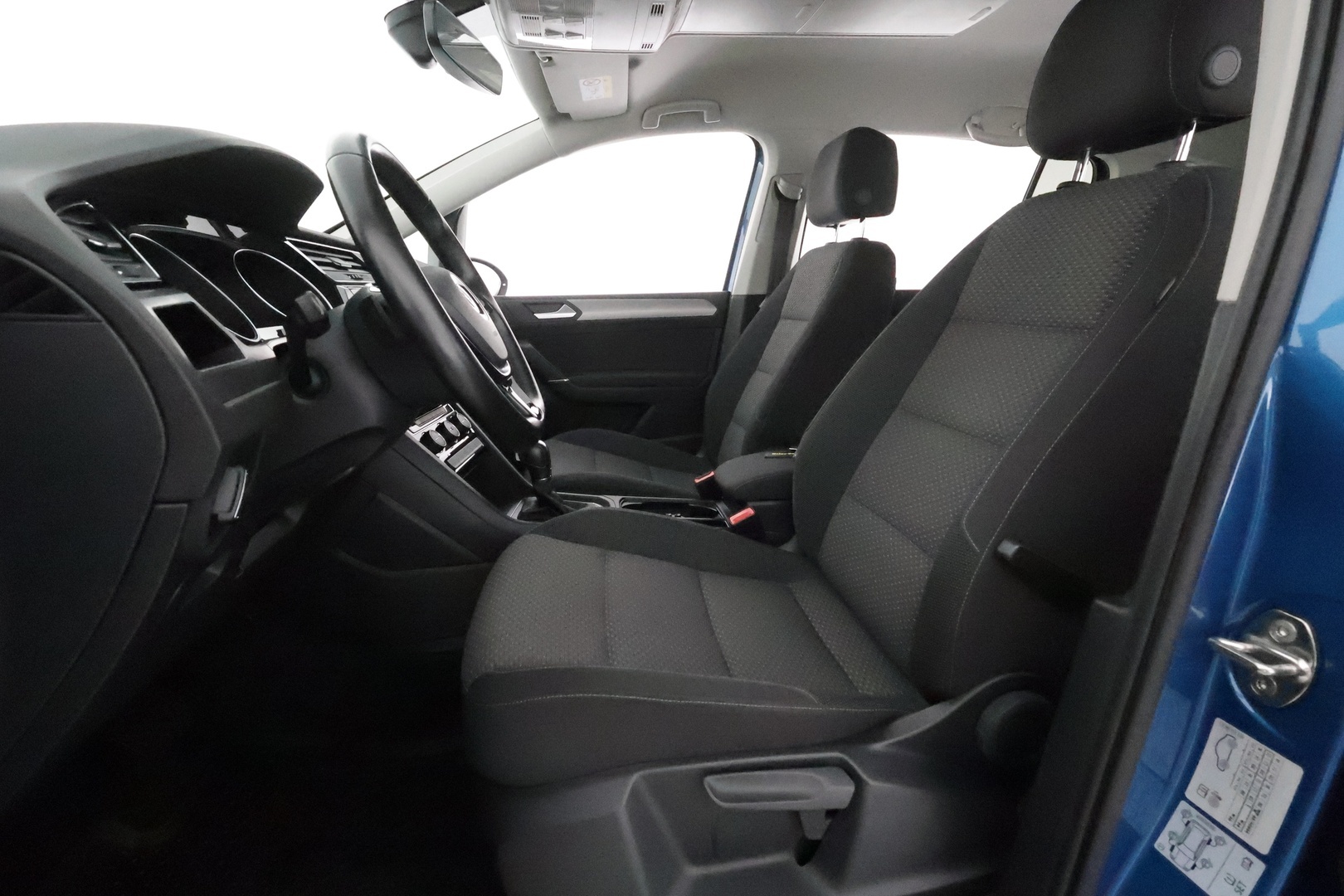 VOLKSWAGEN TOURAN 2019