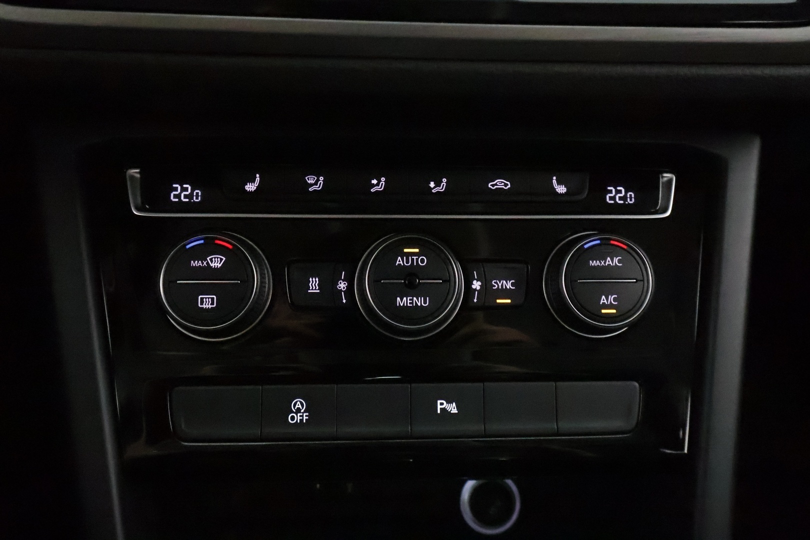 VOLKSWAGEN TOURAN 2019