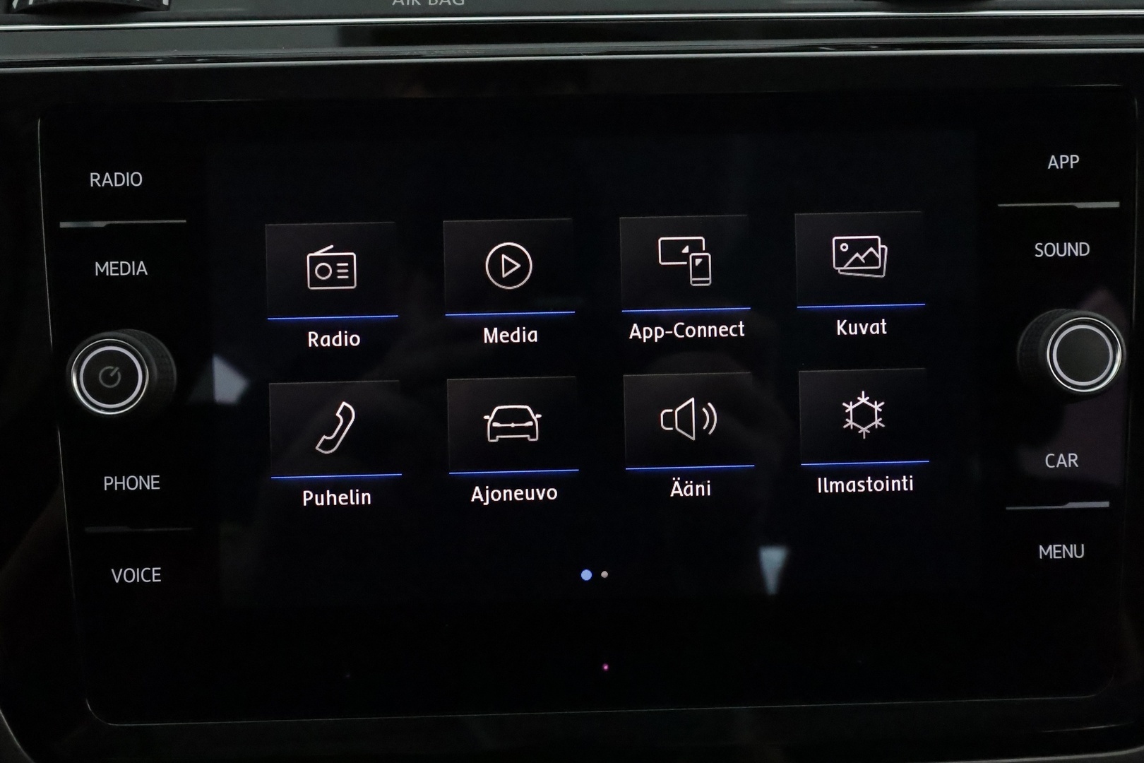 VOLKSWAGEN TOURAN 2019