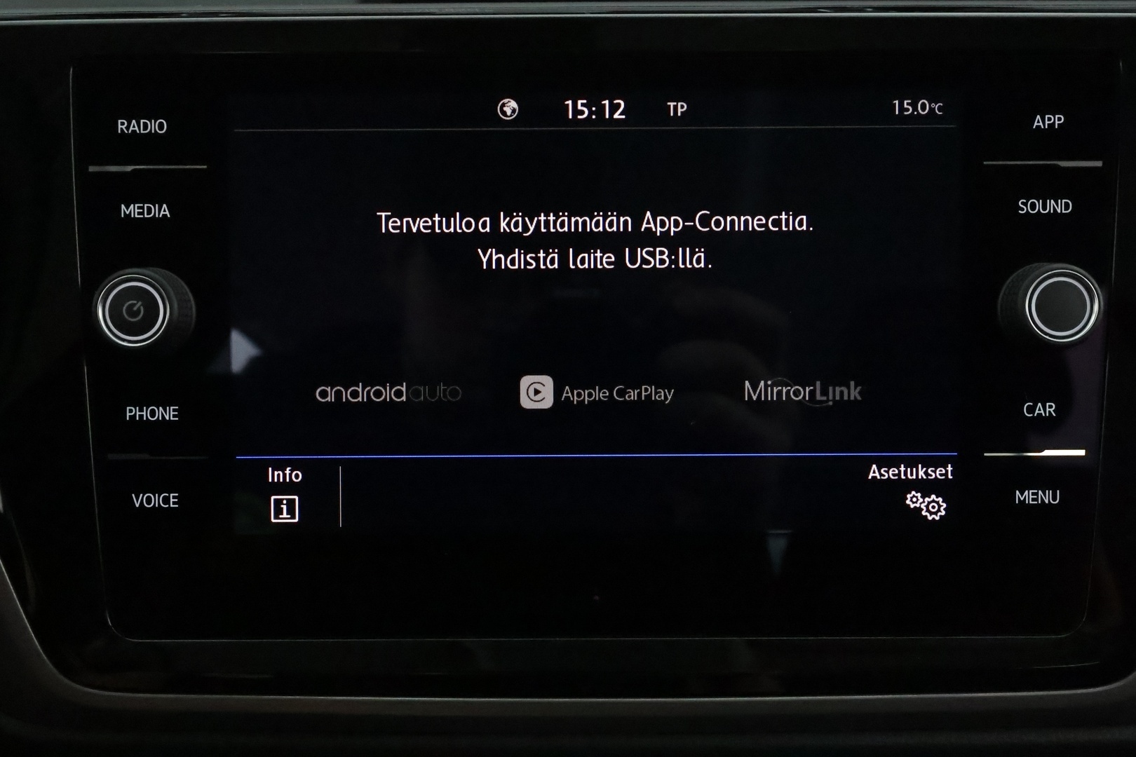 VOLKSWAGEN TOURAN 2019