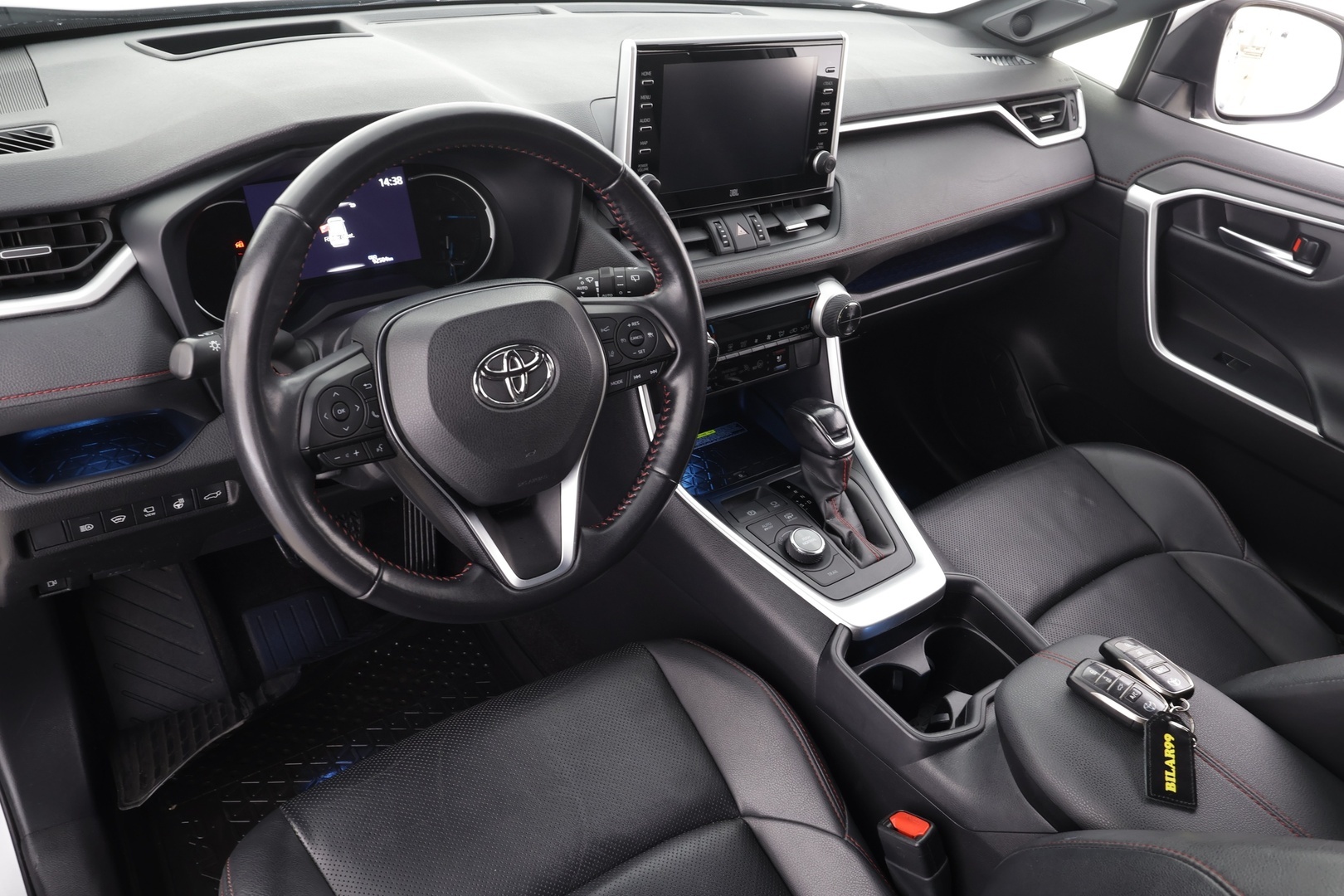 TOYOTA RAV4 PLUG-IN 2020