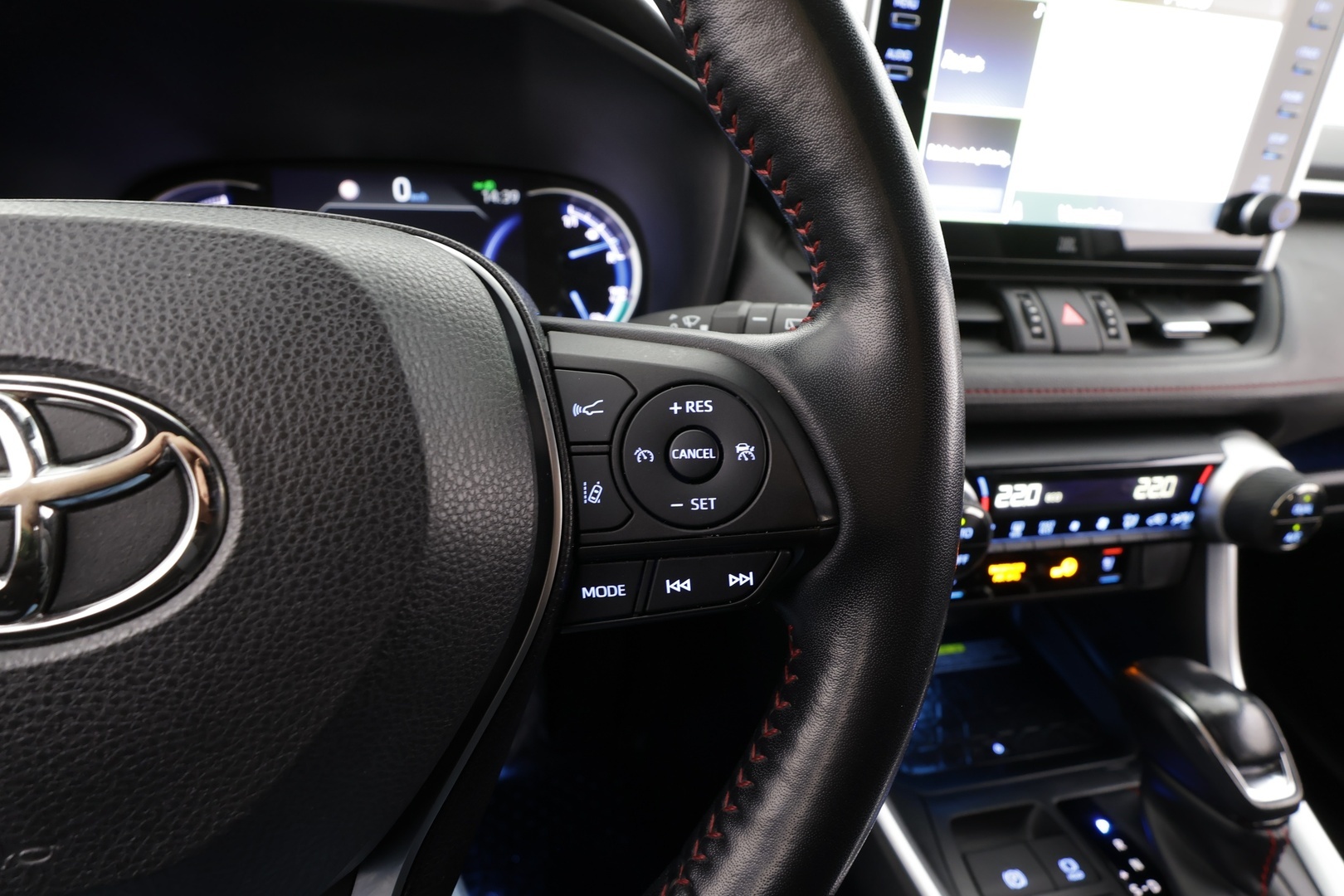 TOYOTA RAV4 PLUG-IN 2020