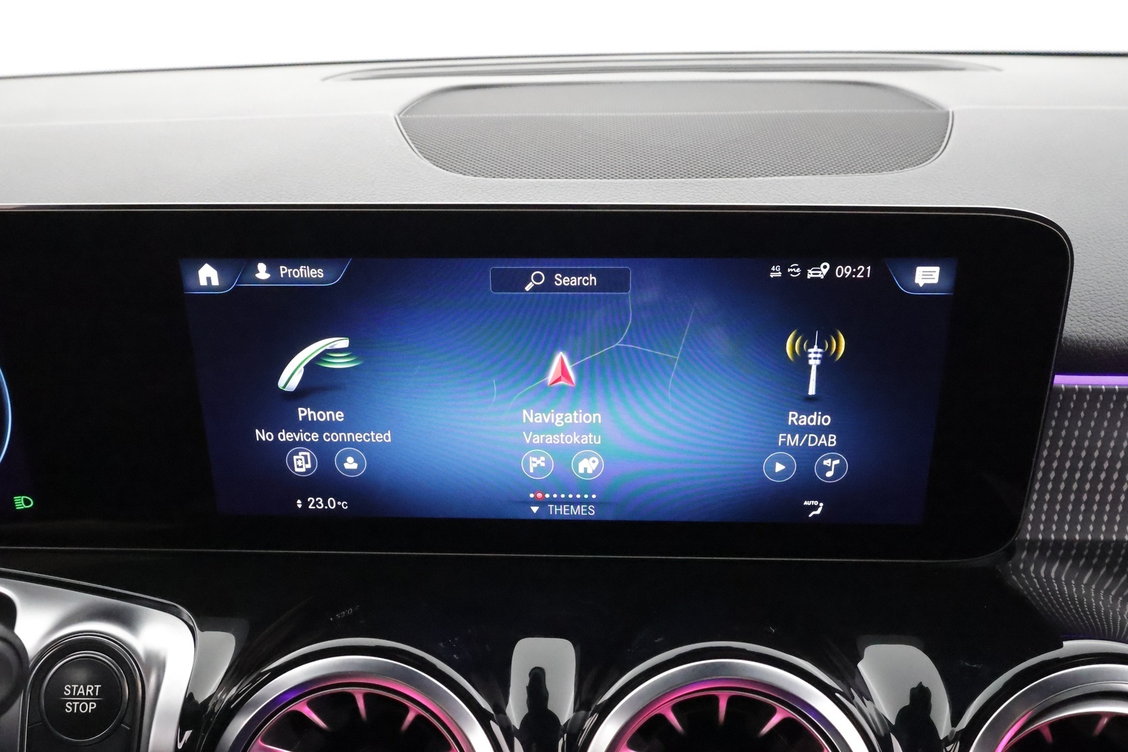 MERCEDES-BENZ EQB 2023