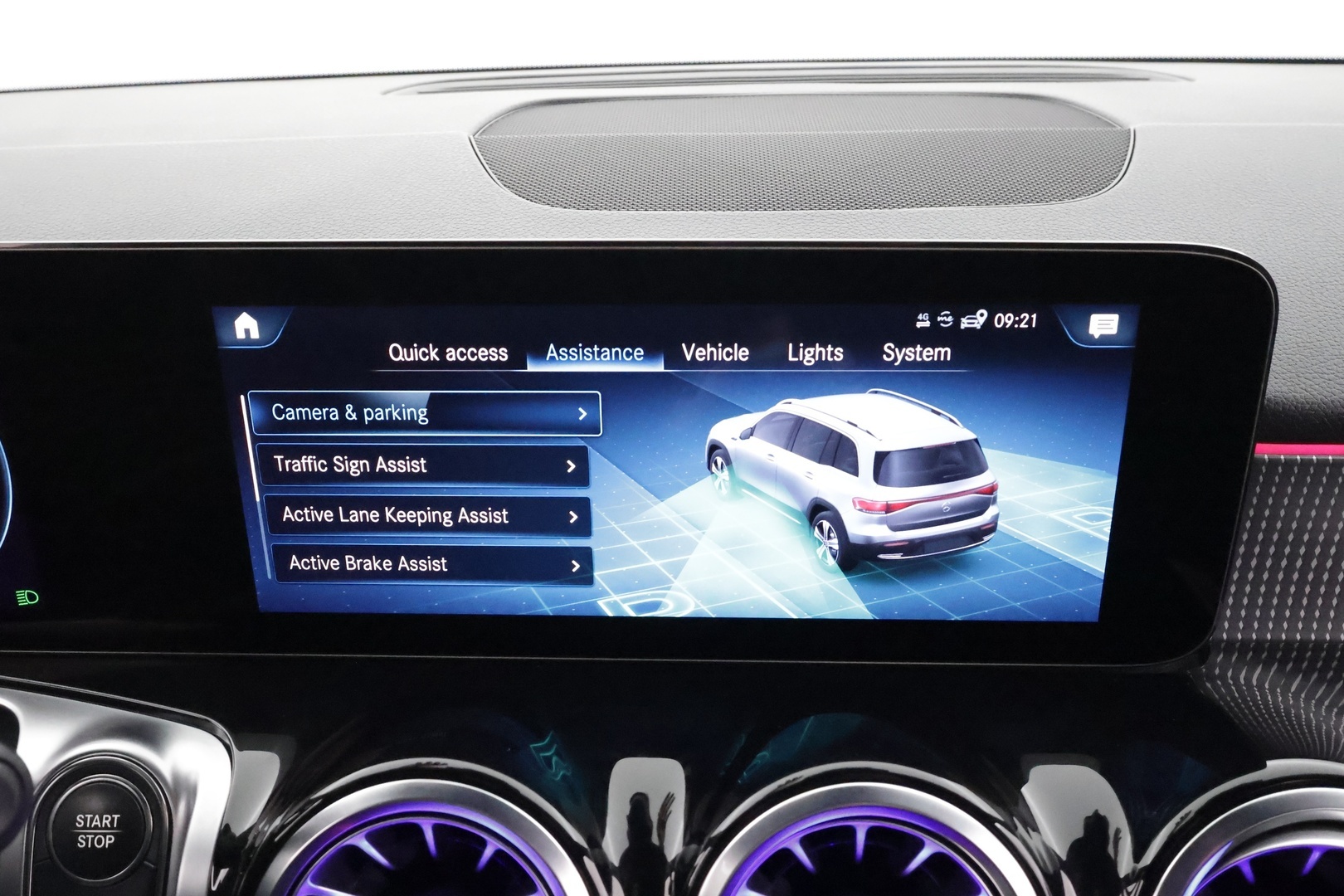MERCEDES-BENZ EQB 2023