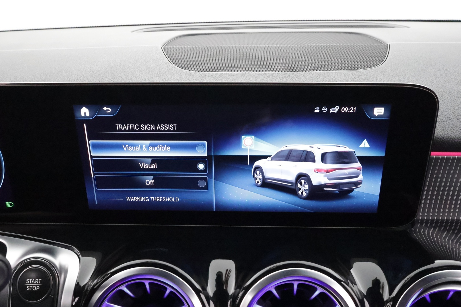 MERCEDES-BENZ EQB 2023