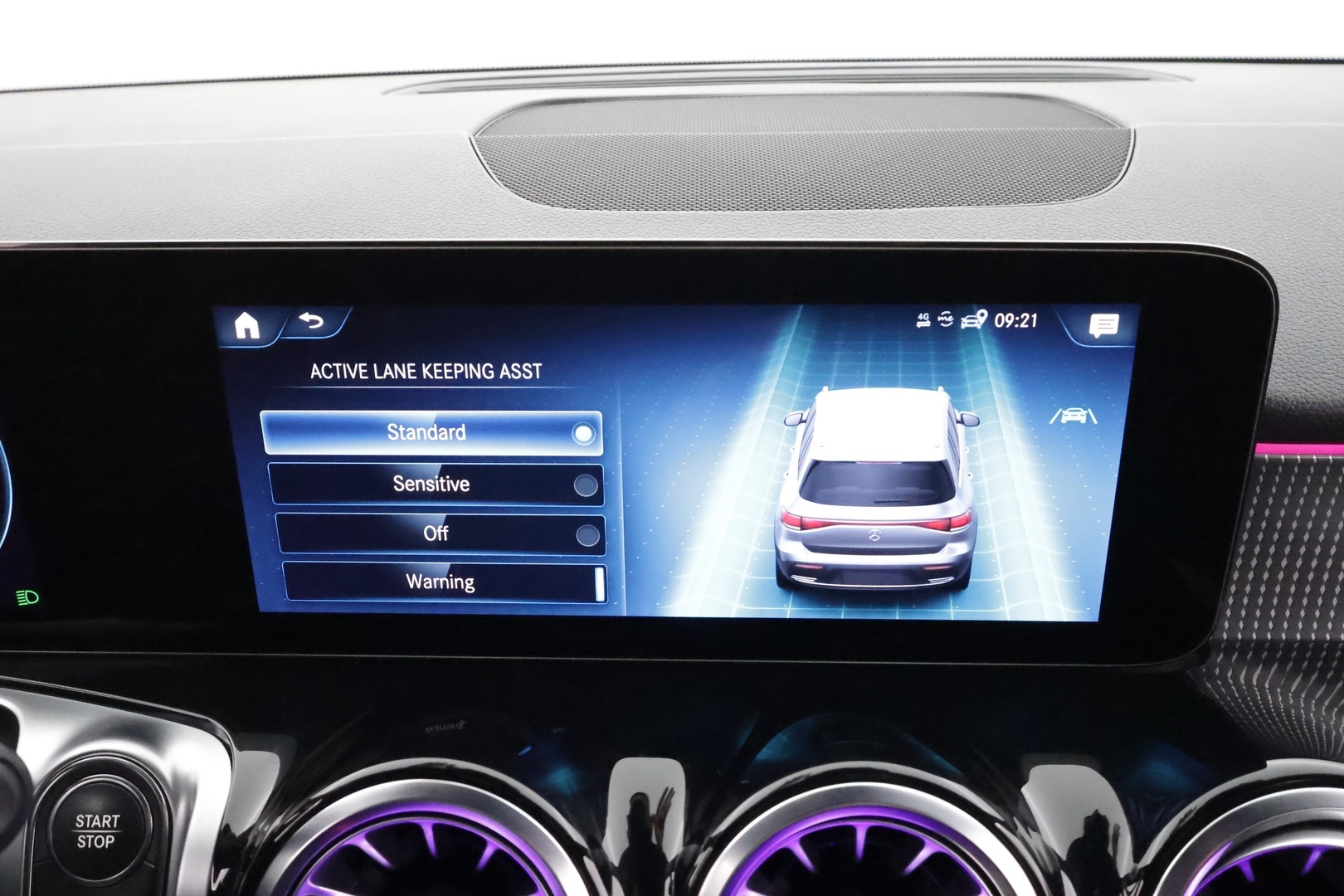 MERCEDES-BENZ EQB 2023