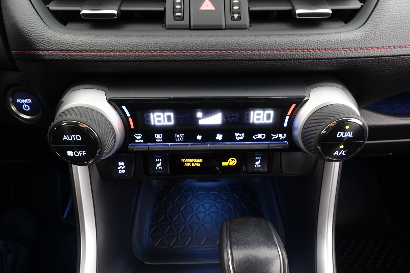 TOYOTA RAV4 PLUG-IN 2022