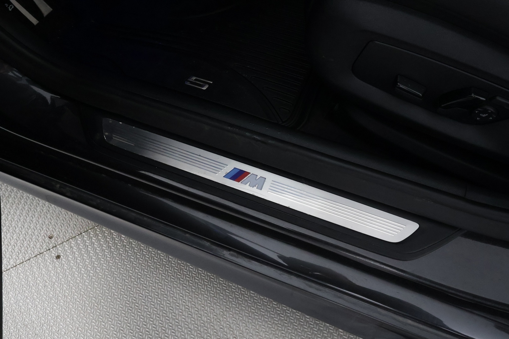 BMW 530 2019