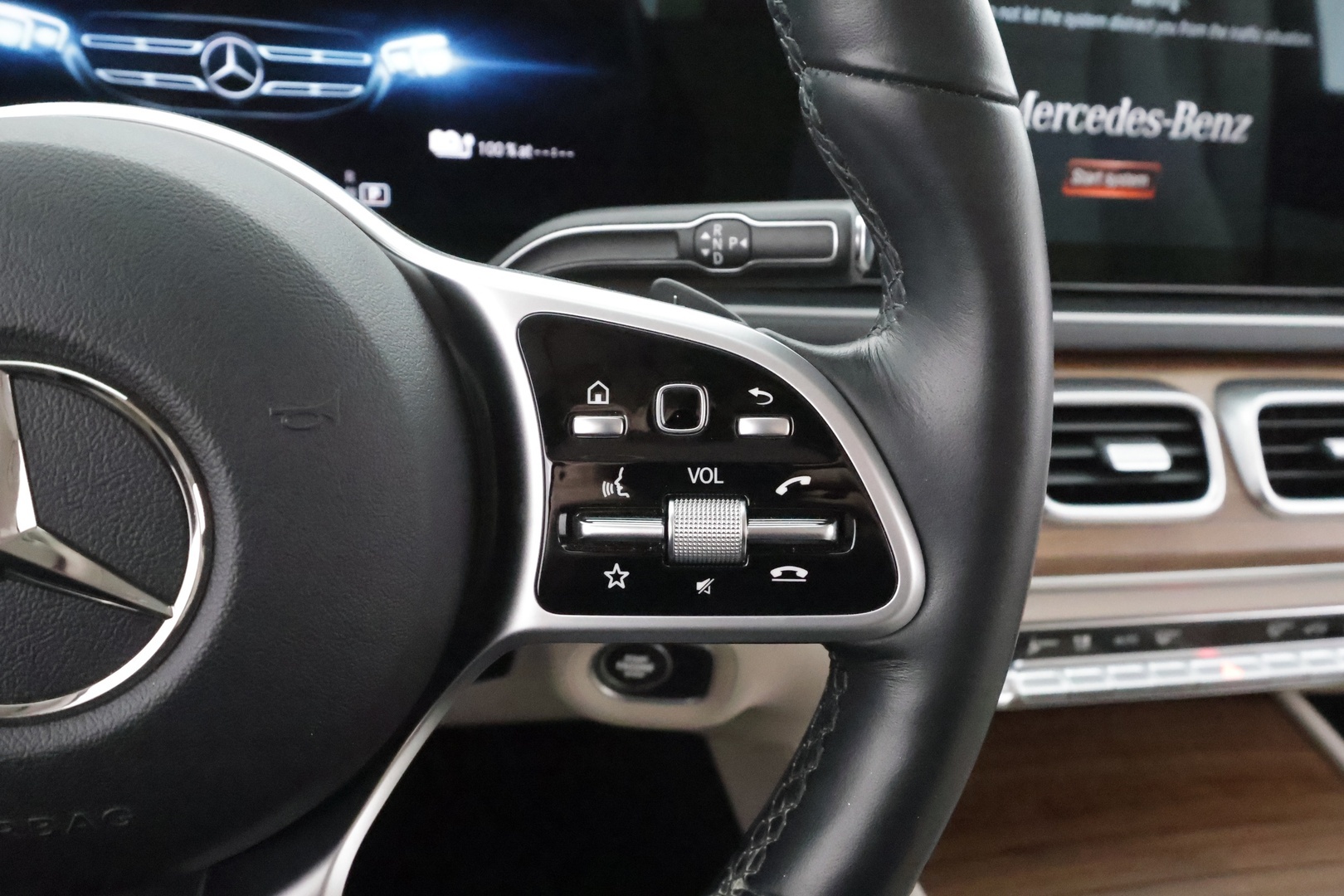 MERCEDES-BENZ GLE 2022