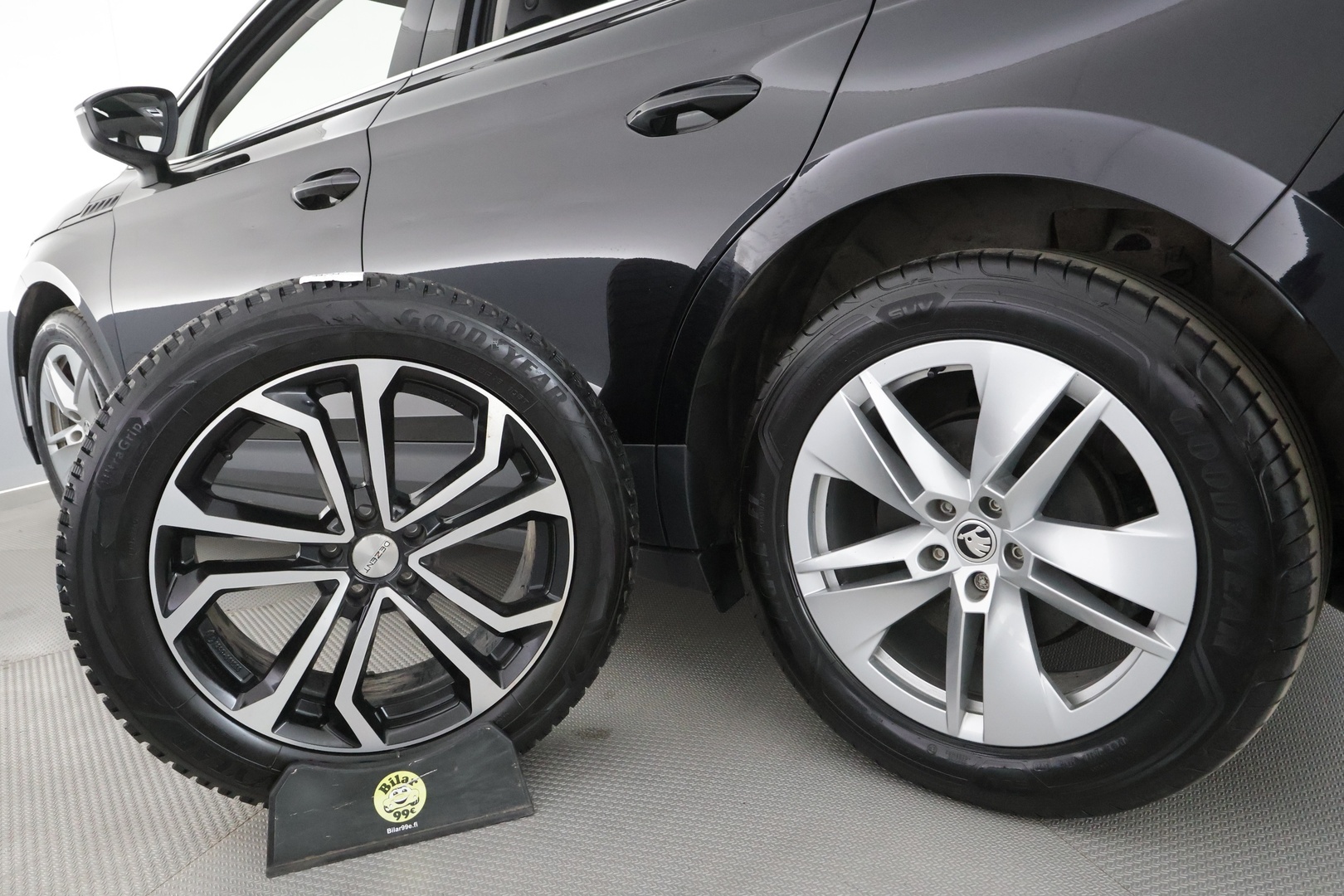 SKODA ENYAQ 2023