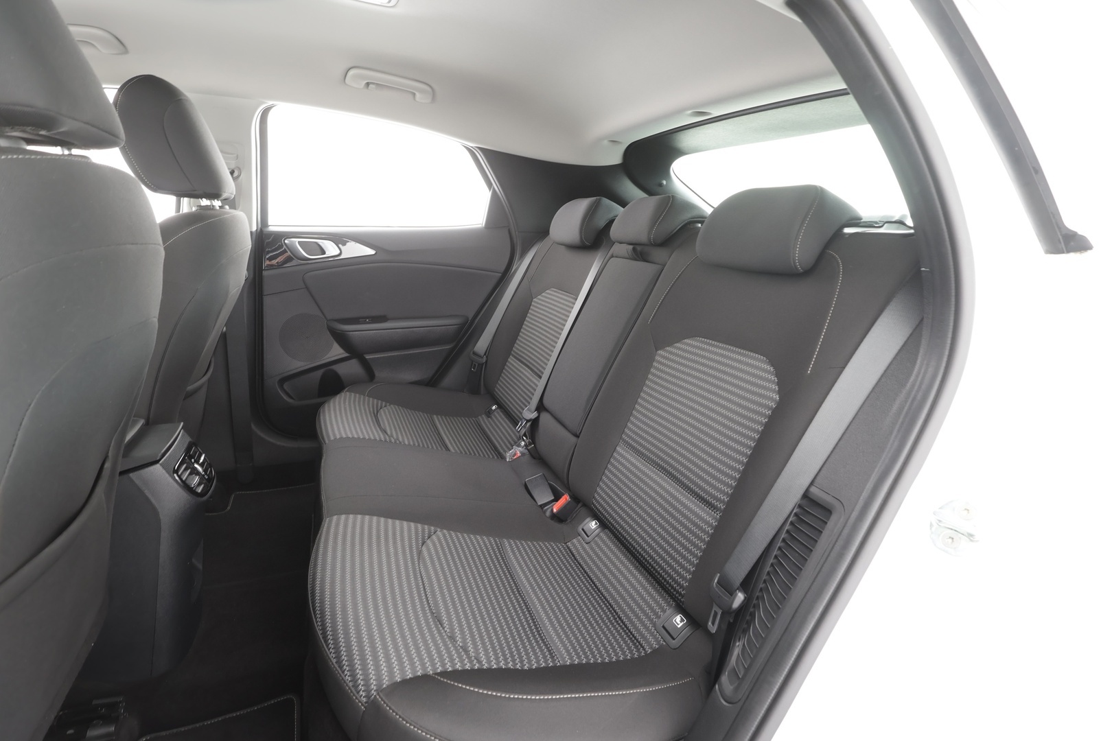 KIA XCEED 2023