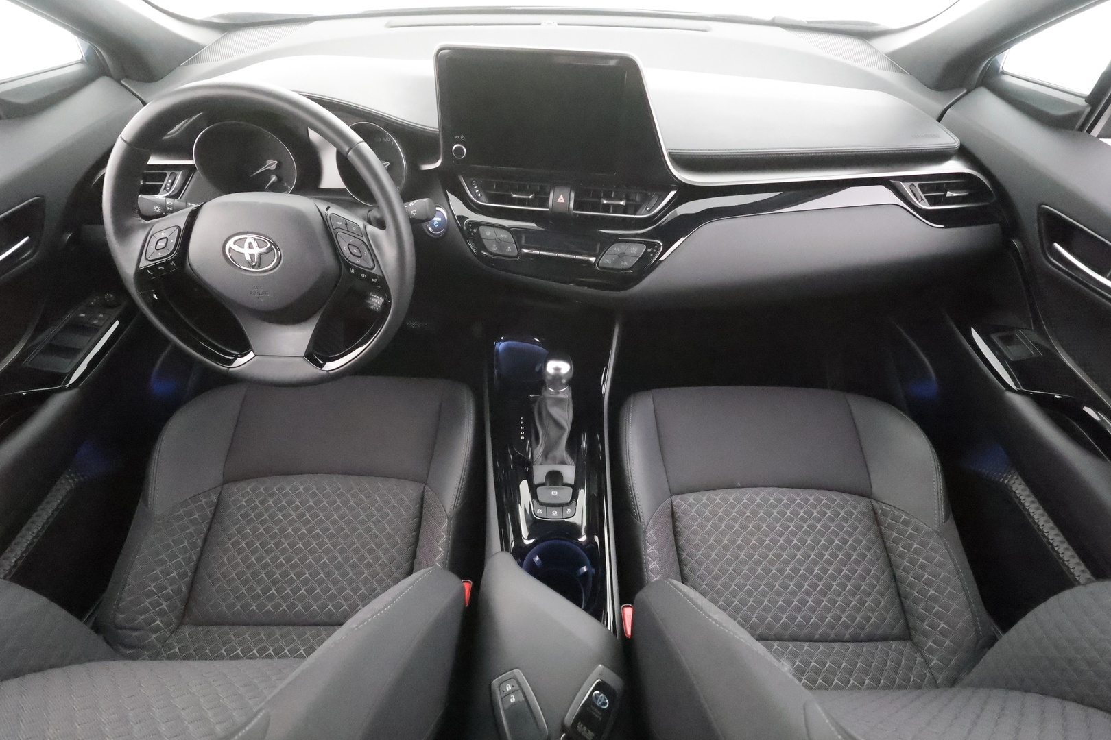 TOYOTA C-HR 2023