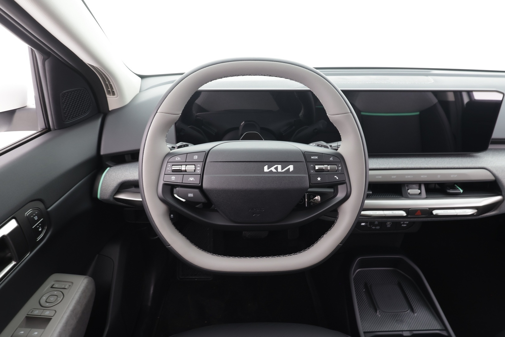 KIA EV4 2026